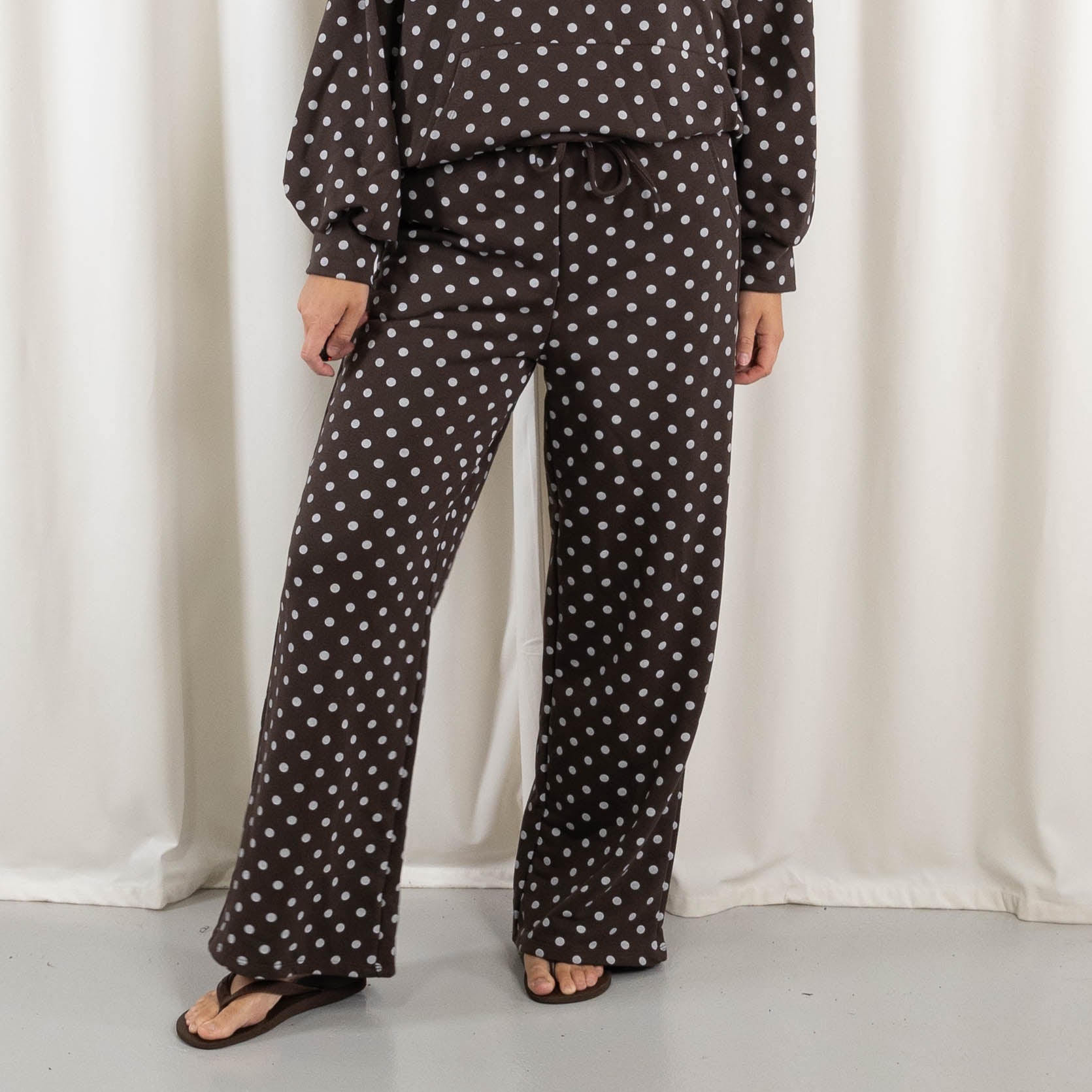 Yrsa sweatpants, Choko