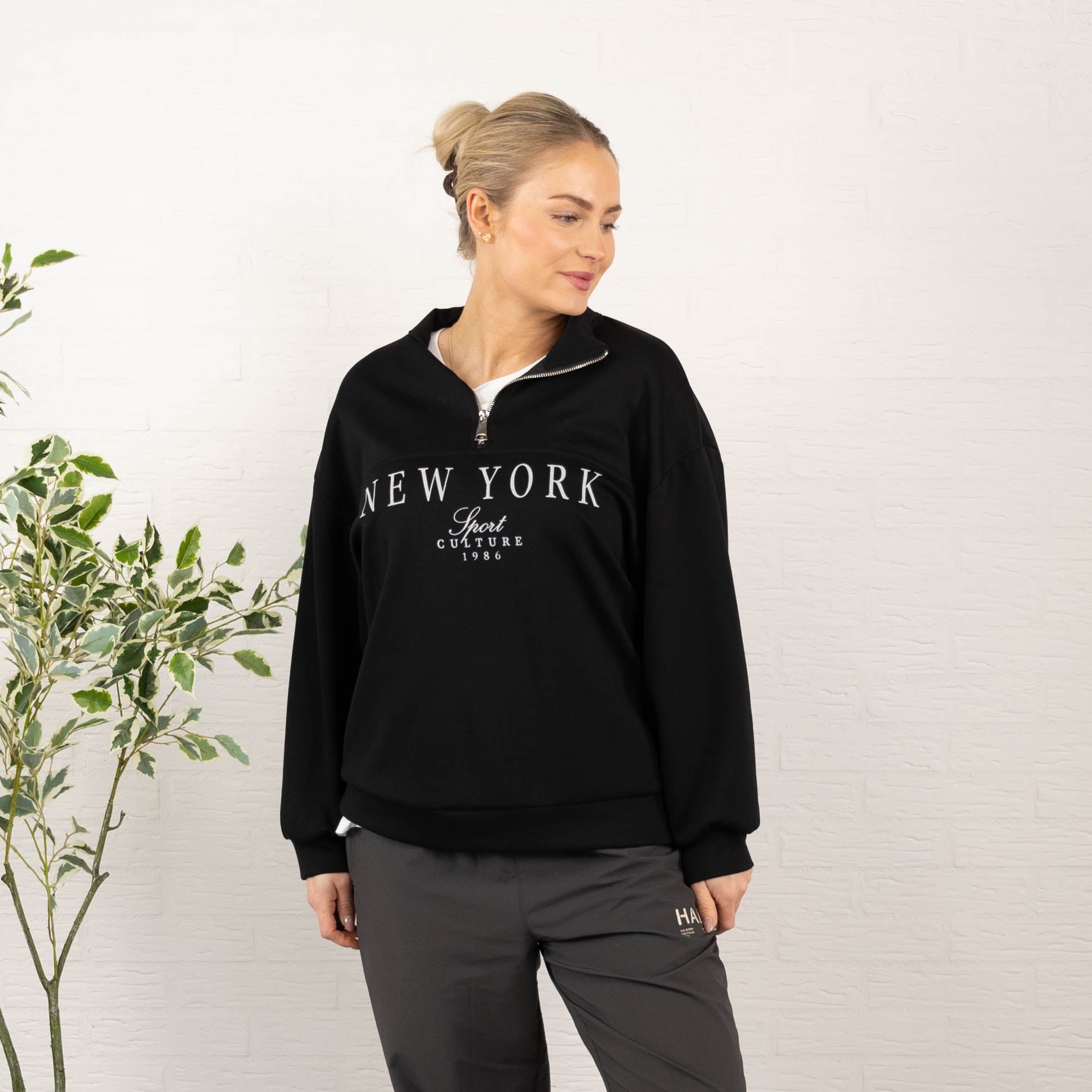 New York sweatshirt, Sort