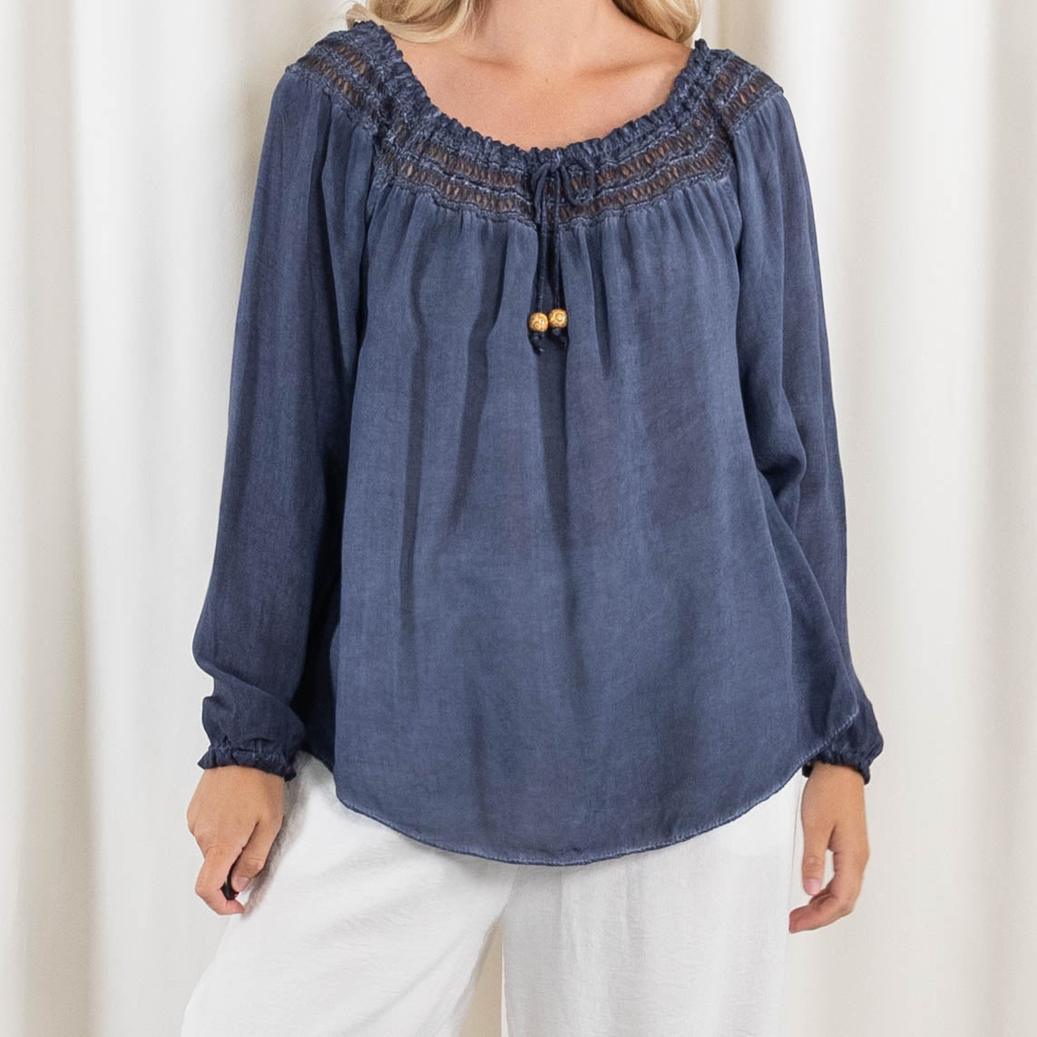 Lajla overdel, Navy
