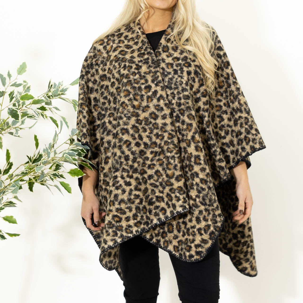 Dallas leopard poncho. Leopard