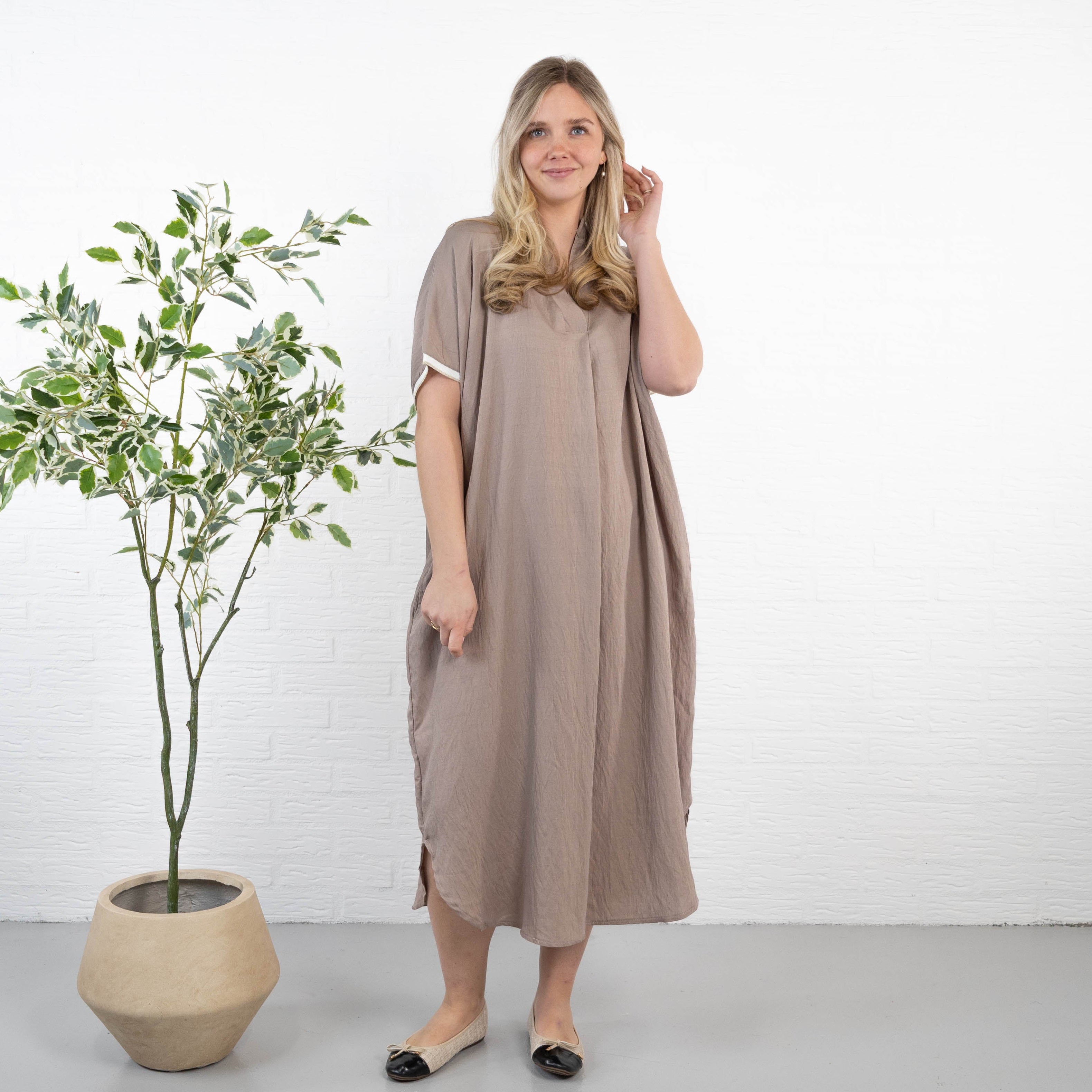 Henriette kjole, Taupe