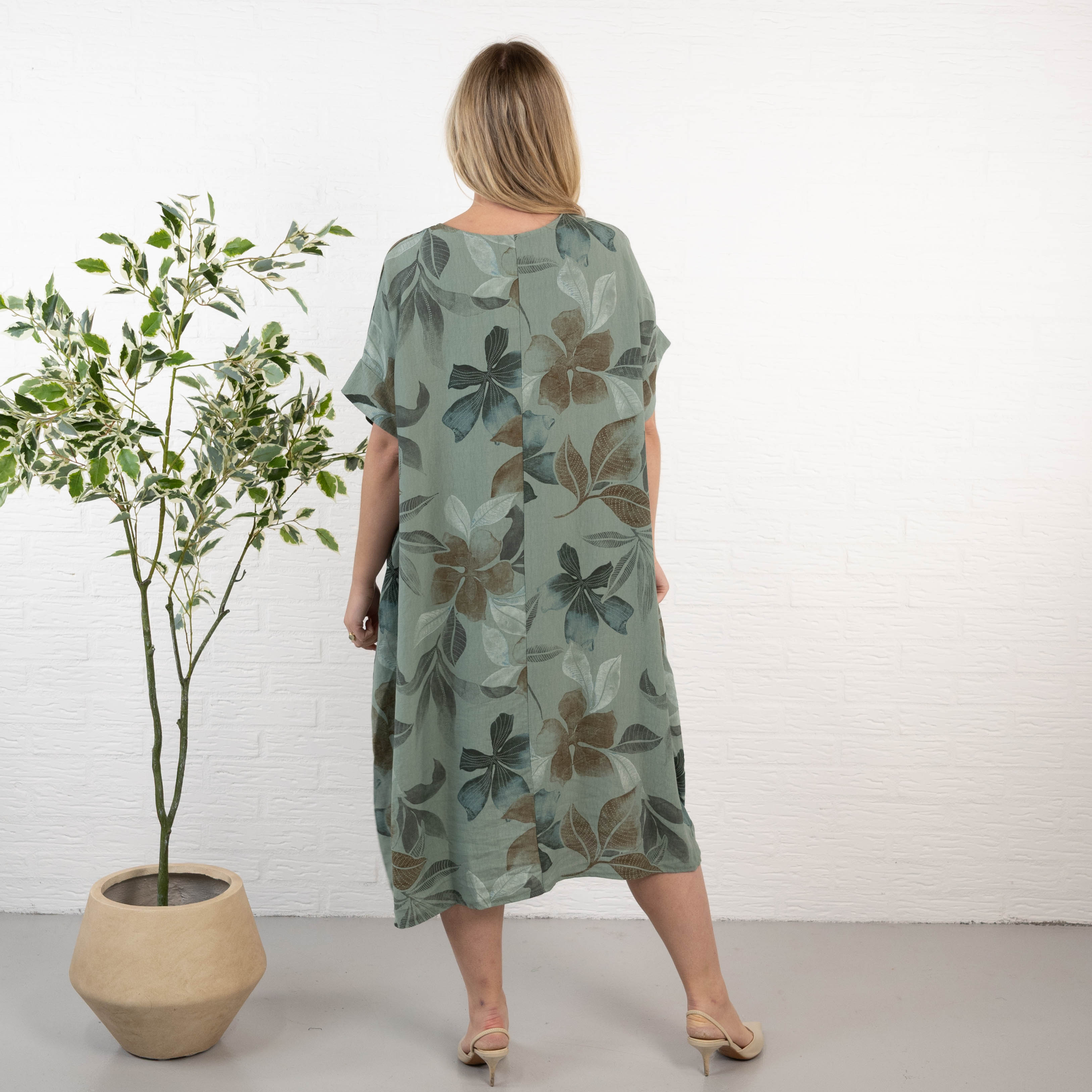 Cheryl kjole, Khaki