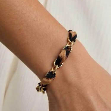 Astrid armbånd, Choko