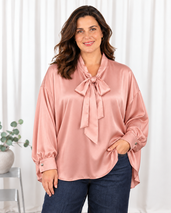 Jamie poncho, Rosa