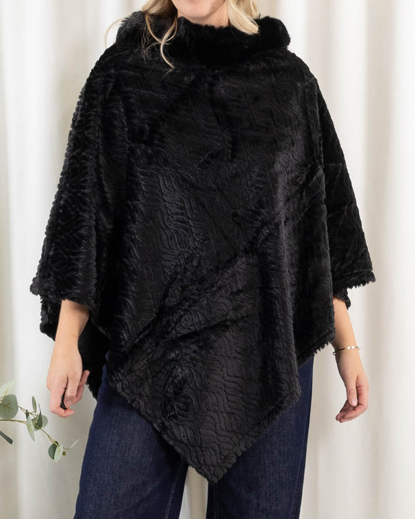 Natasha poncho, Sort