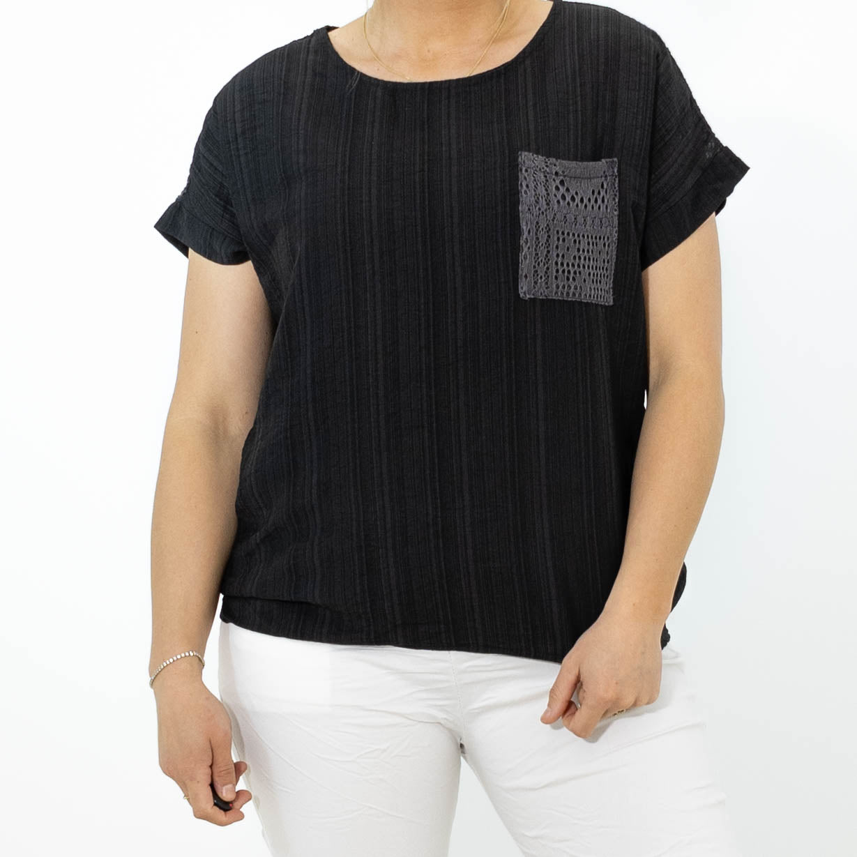 Tamara overdel, Sort