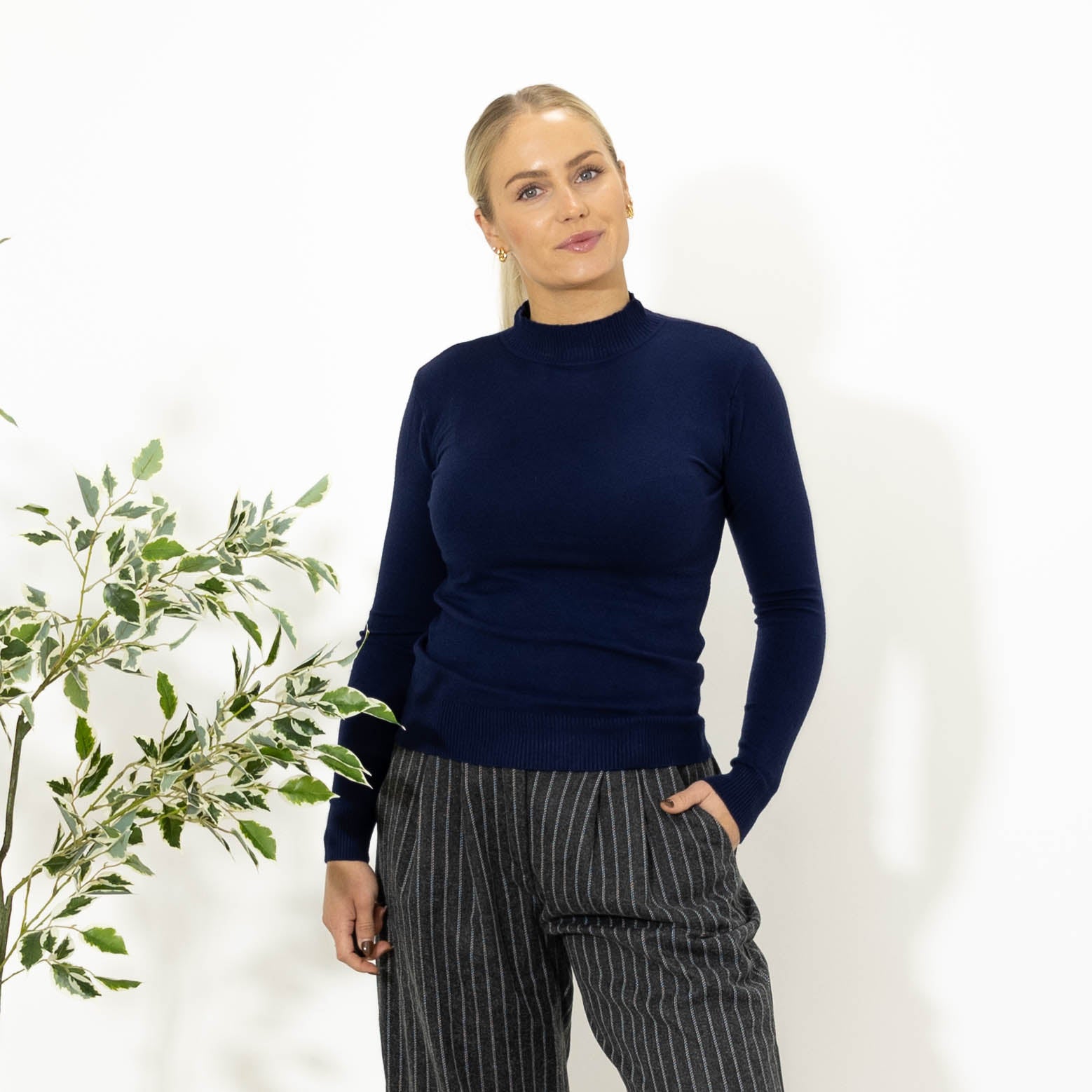 Elisa strik m. turtleneck, Navy