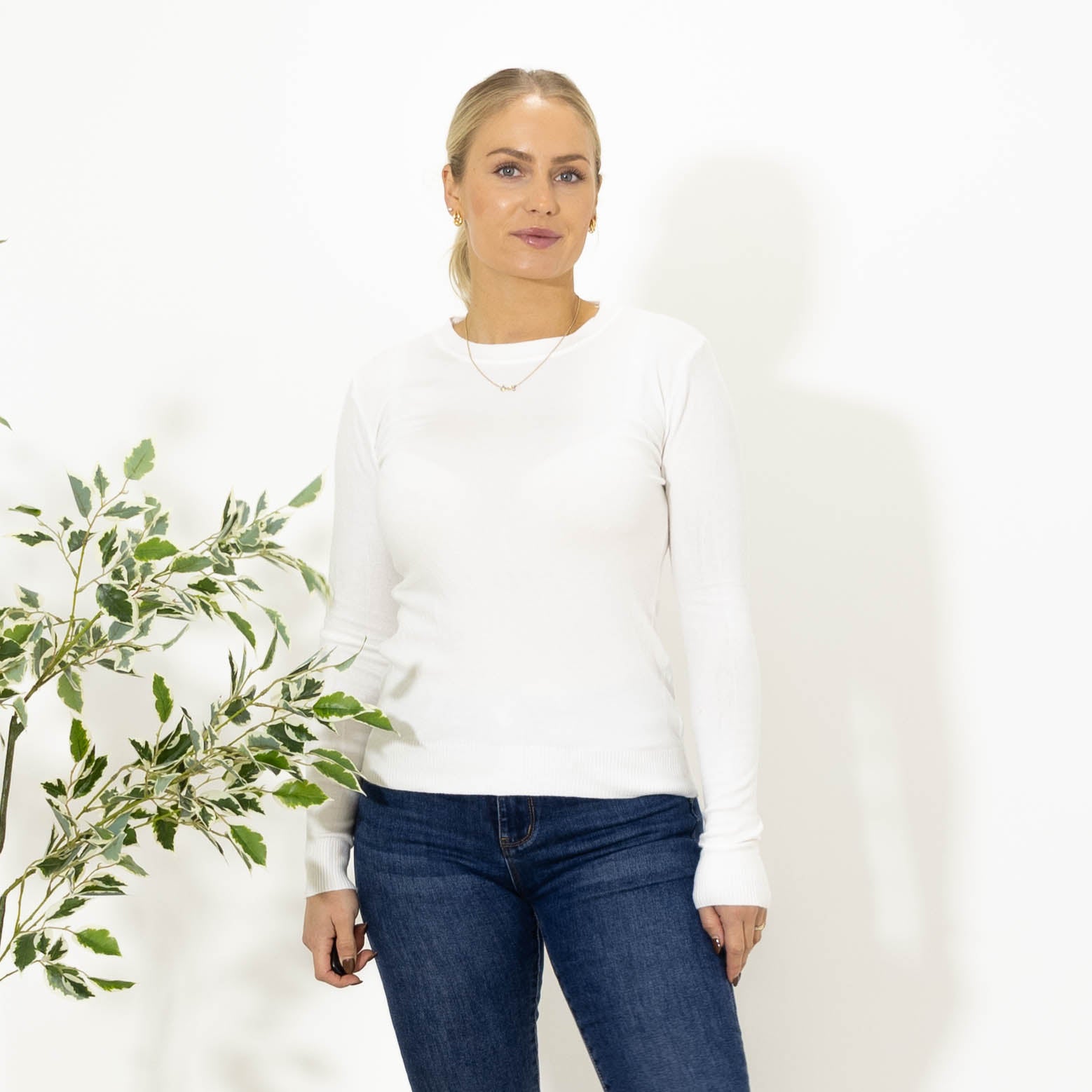 Sue strik m. rundhals, Hvid
