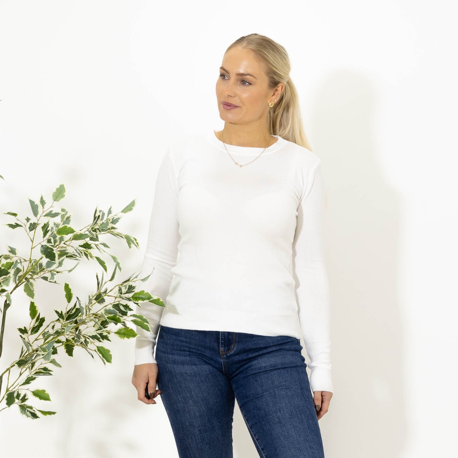 Sue strik m. rundhals, Hvid