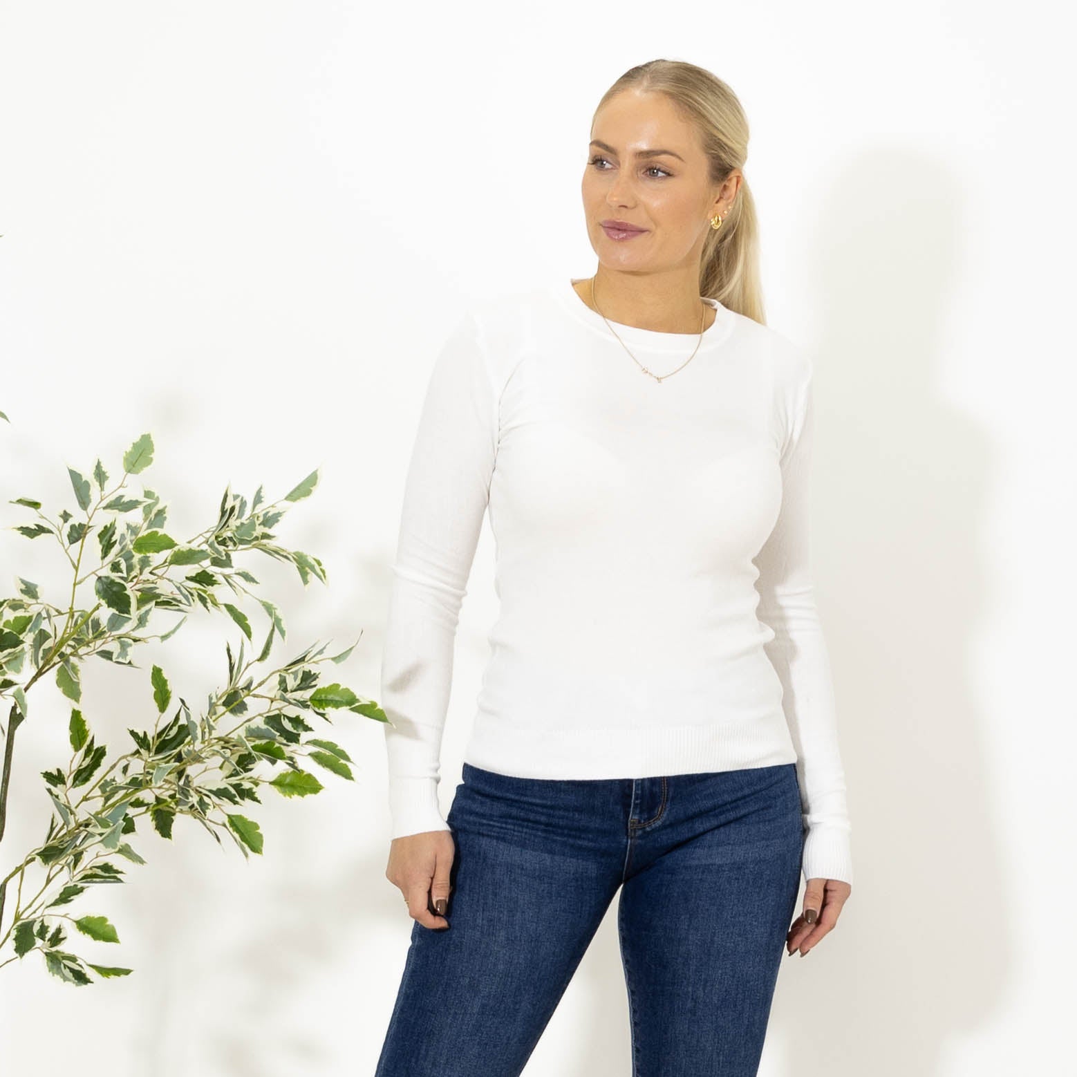 Sue strik m. rundhals, Hvid