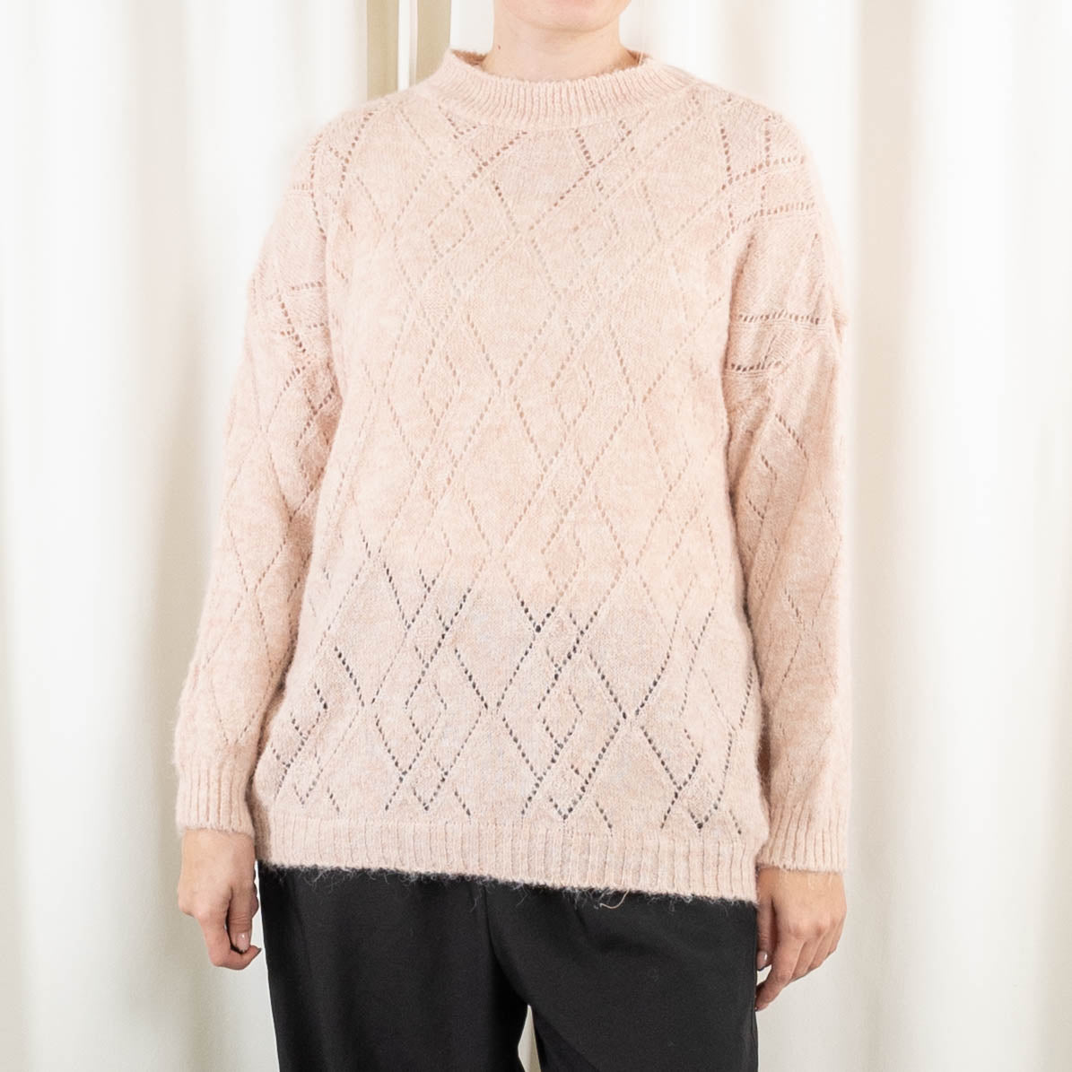 Lonnie strik, Rosa