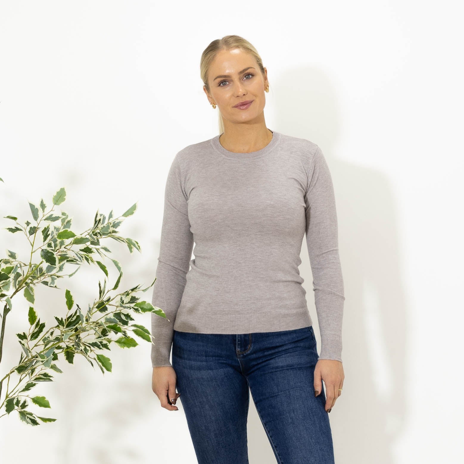 Sue strik m. rundhals, Taupe