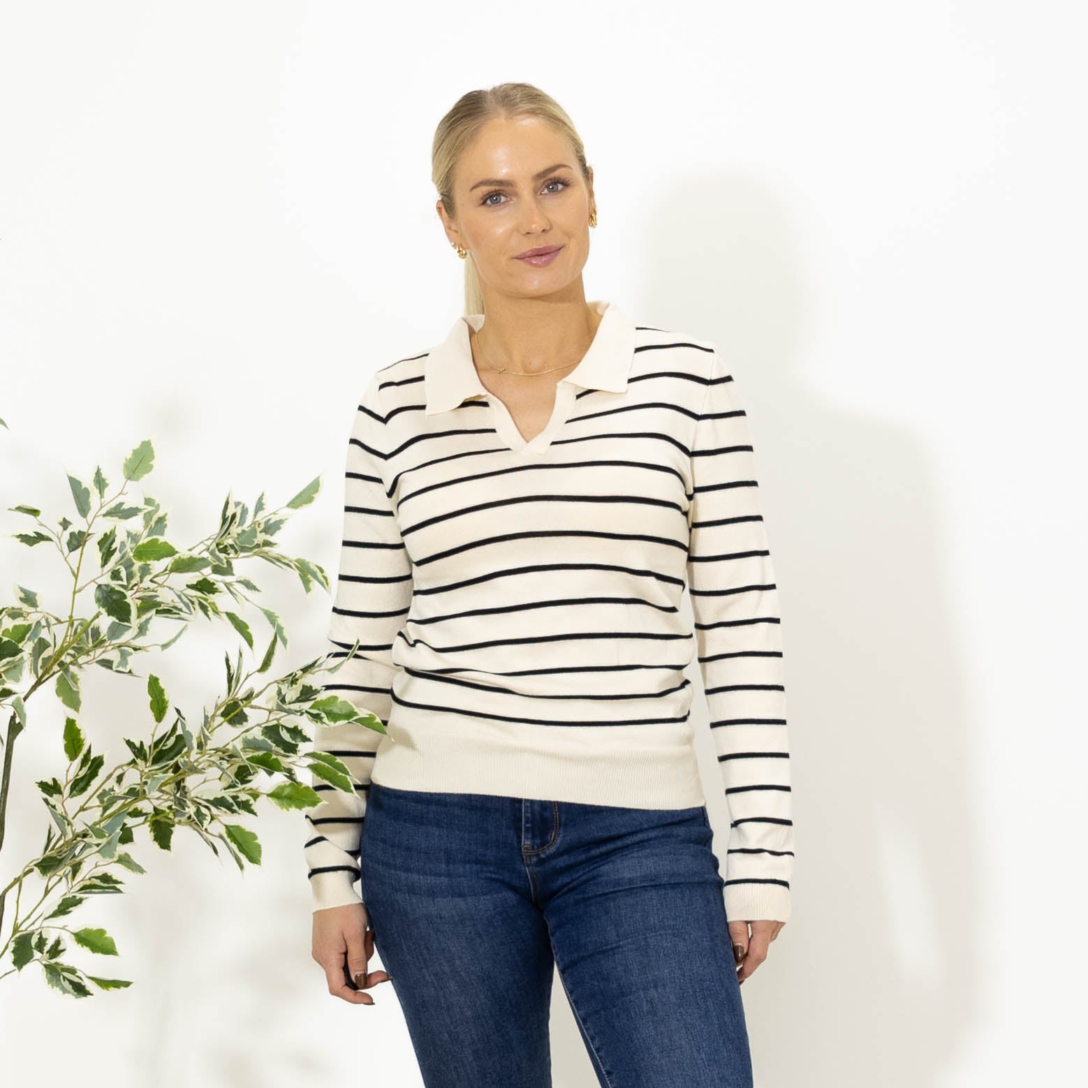 Valentina strik m. v-hals, Beige
