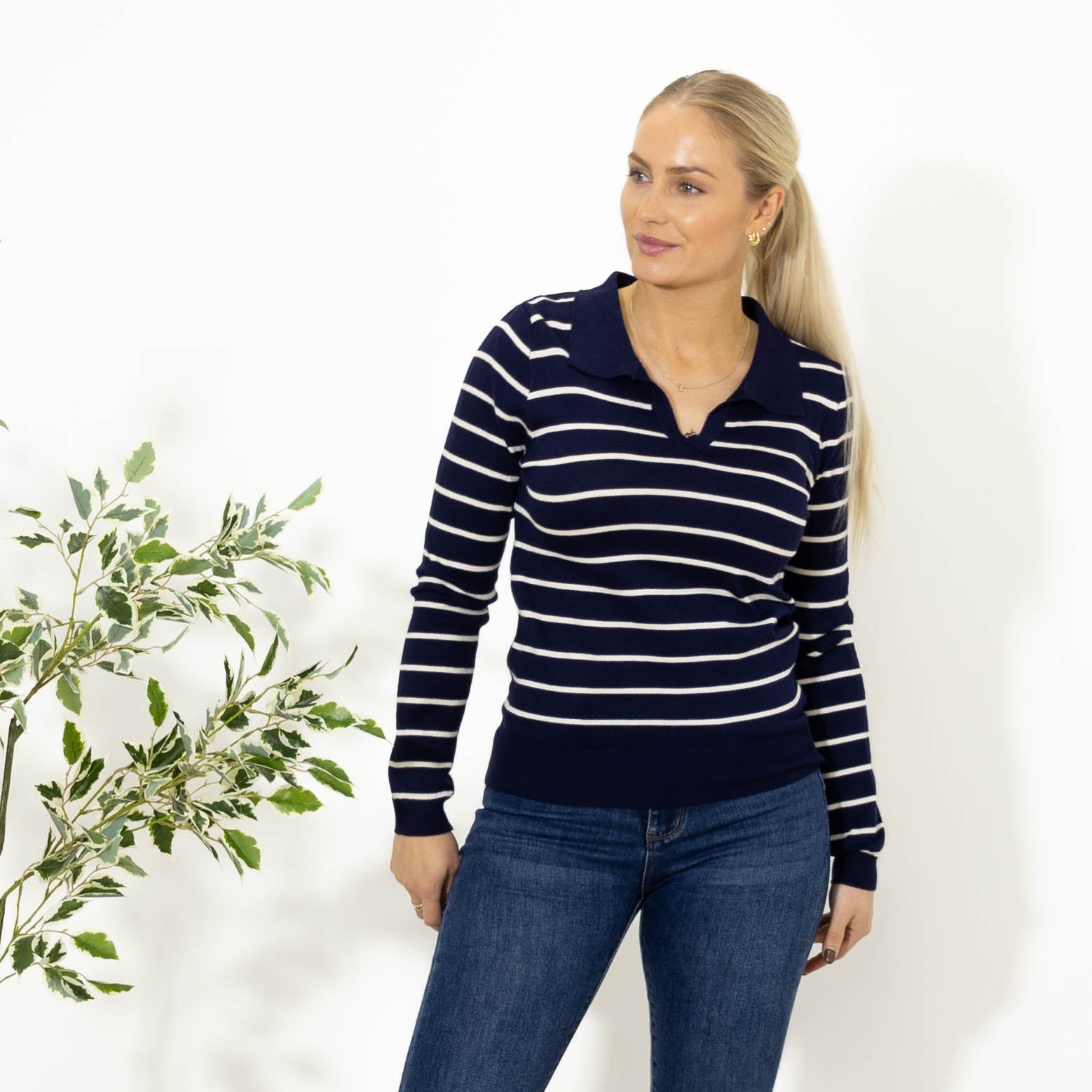 Valentina strik m. v-hals, Navy