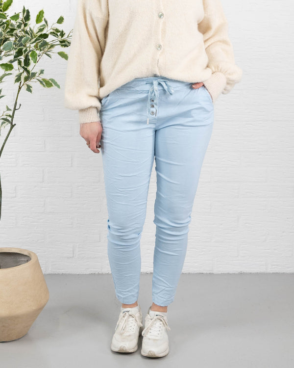 Holly bukser, Lyseblå