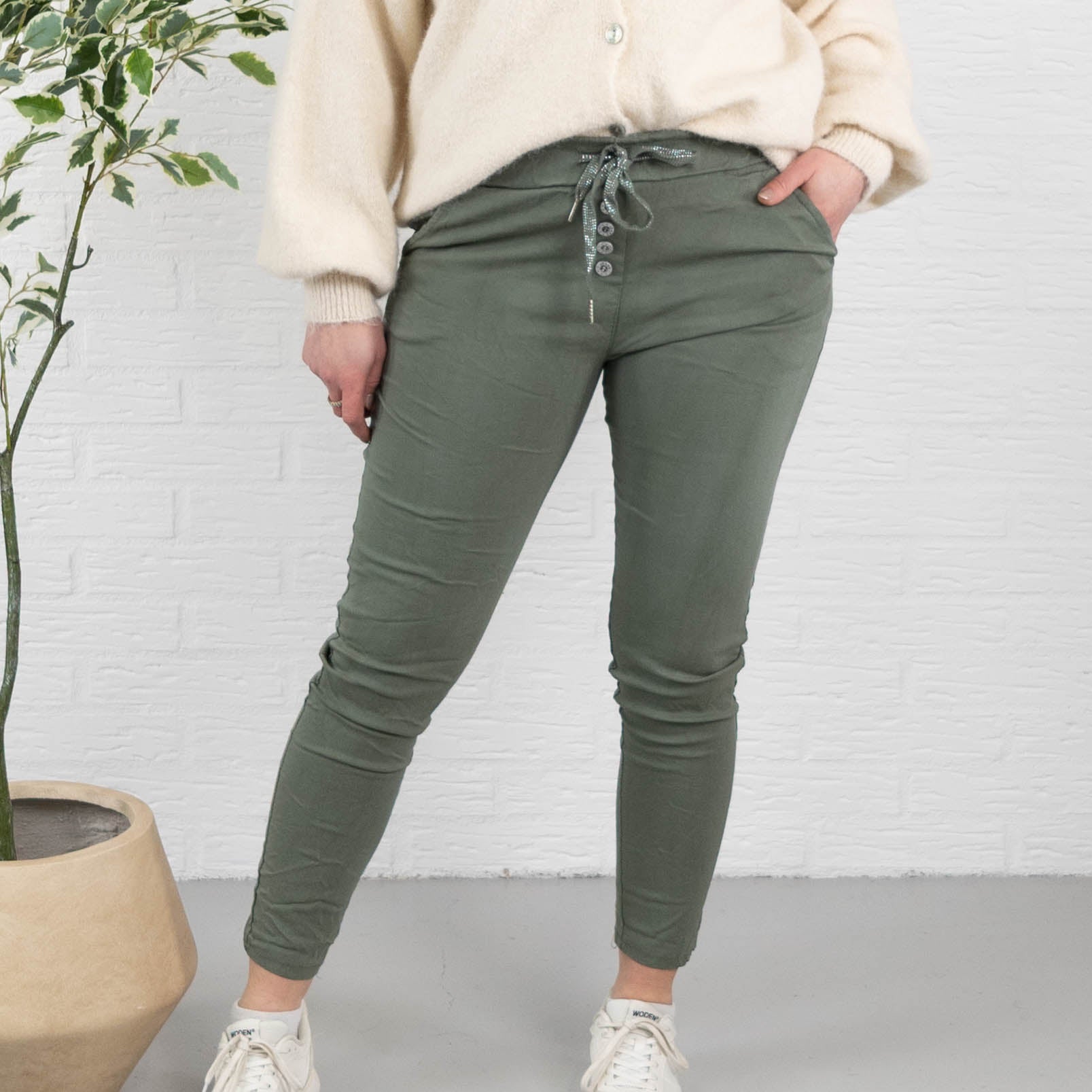 Holly bukser, Khaki