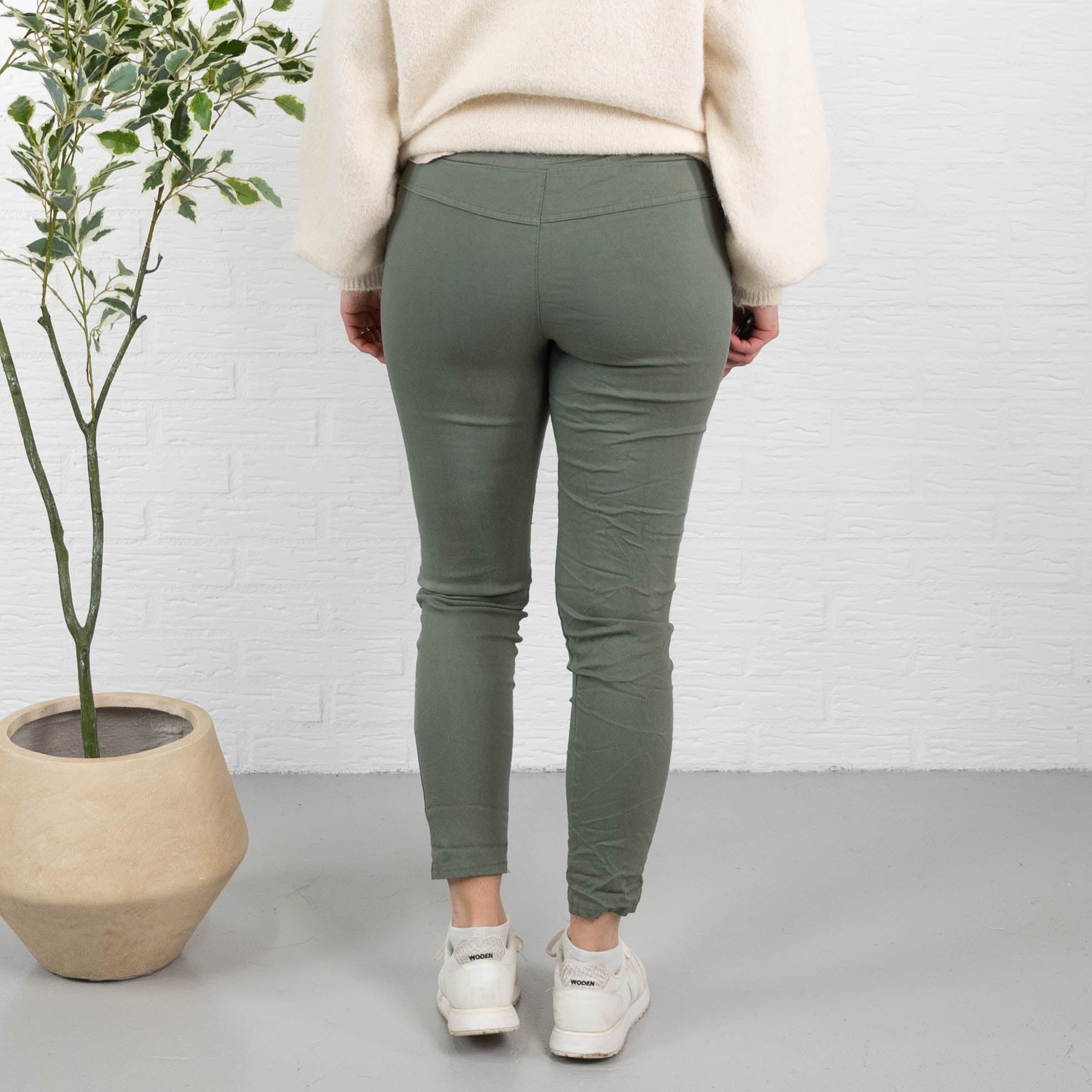 Holly bukser, Khaki