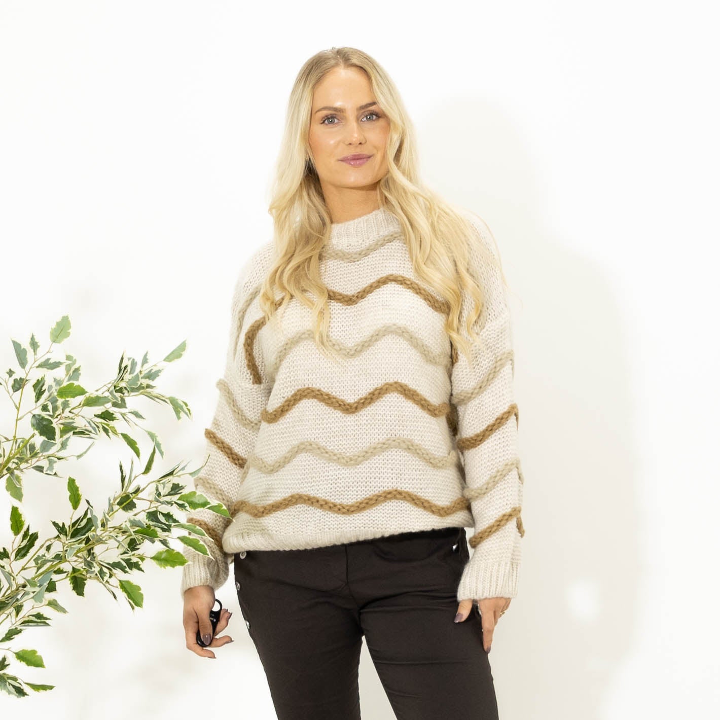 Lesley rundhals strik, Beige