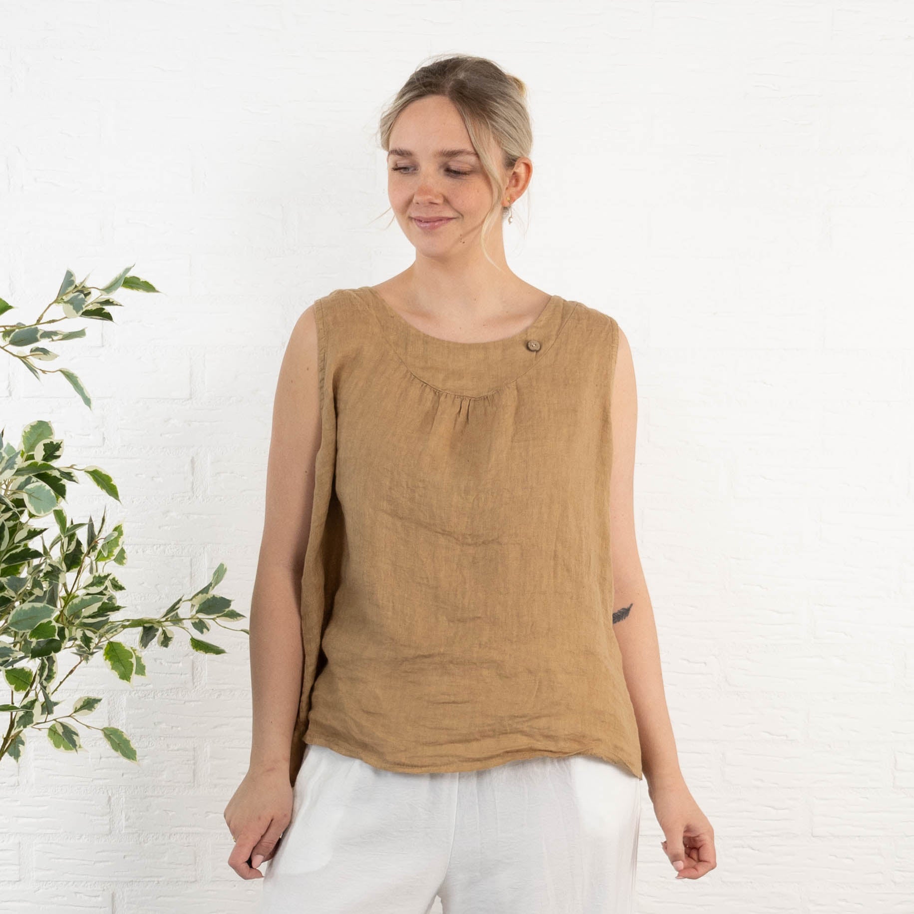 Lara ægte hør top, Camel