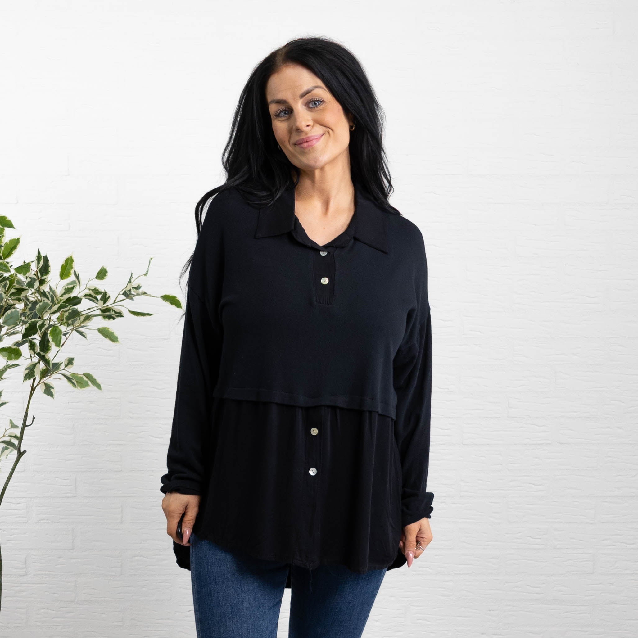 Claudia overdel, Sort