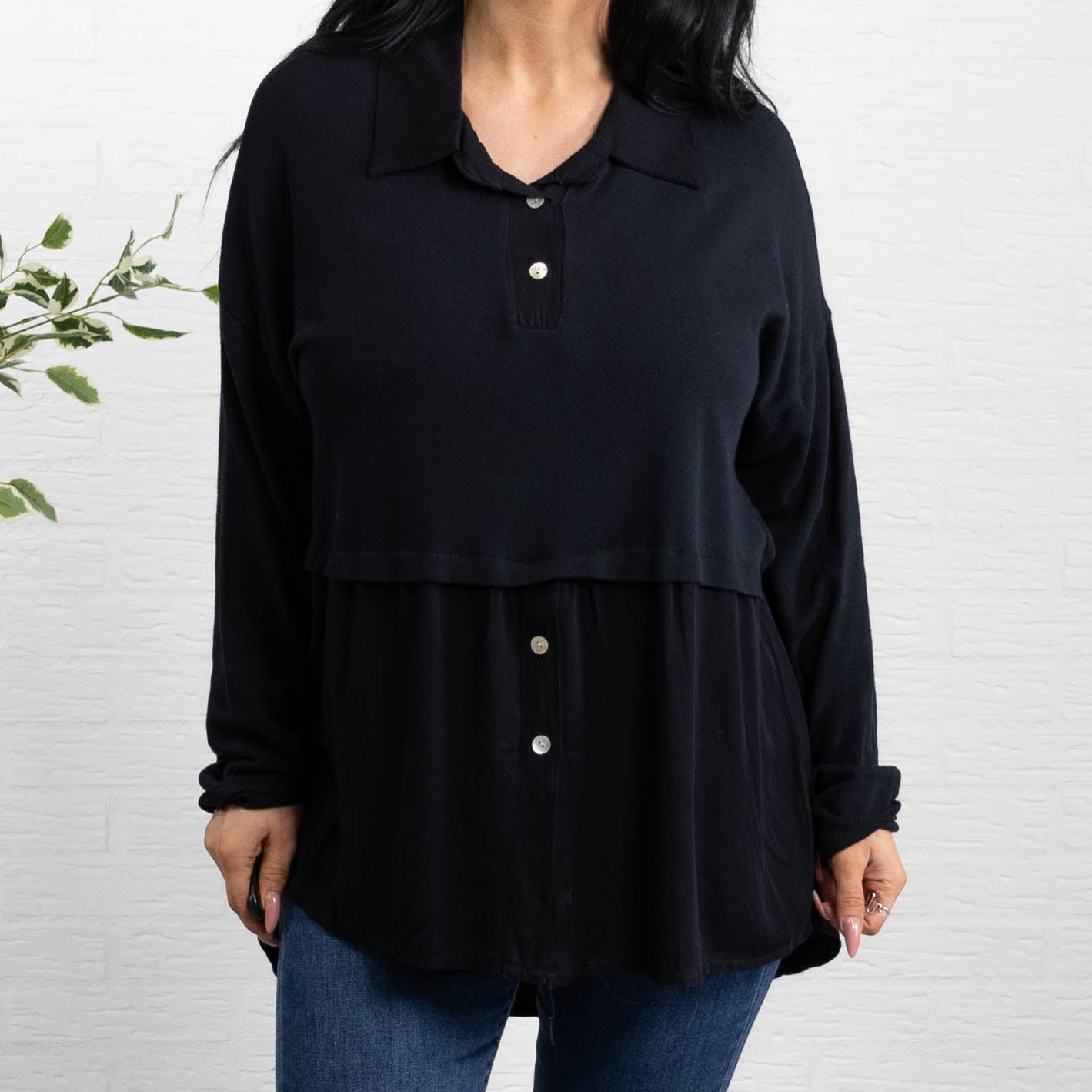 Claudia overdel, Sort