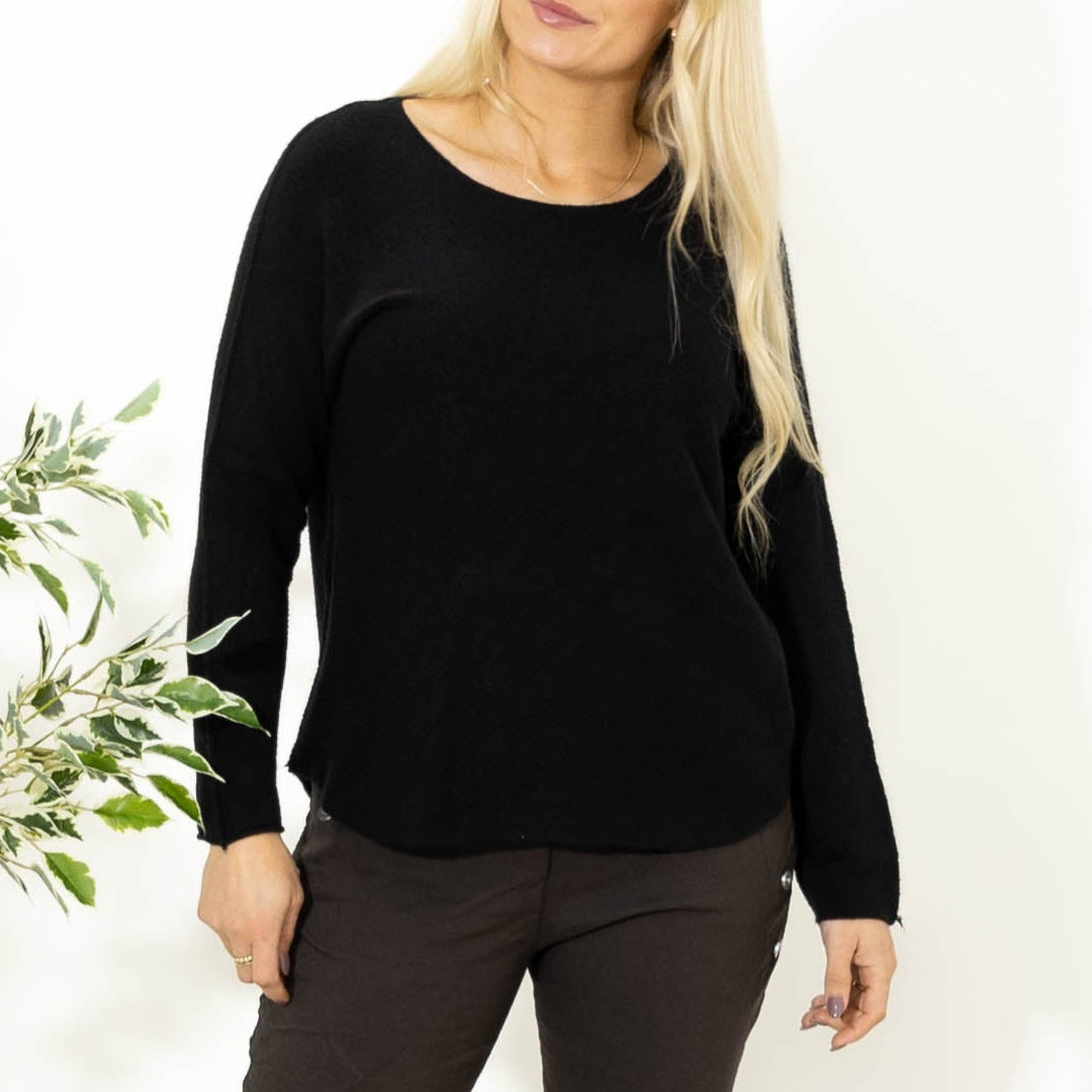 Klara rundhals strik, Sort