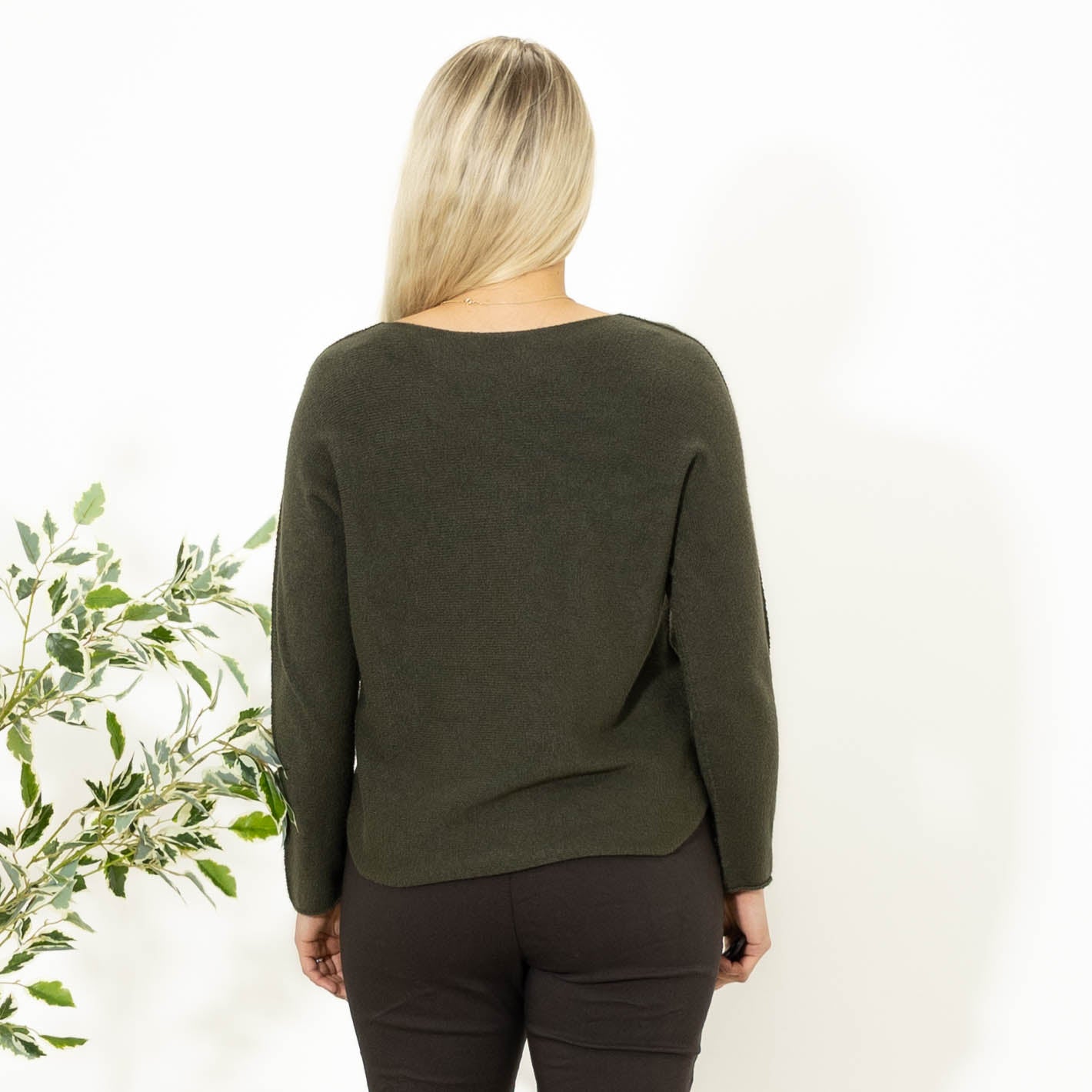 Klara rundhals strik, Khaki