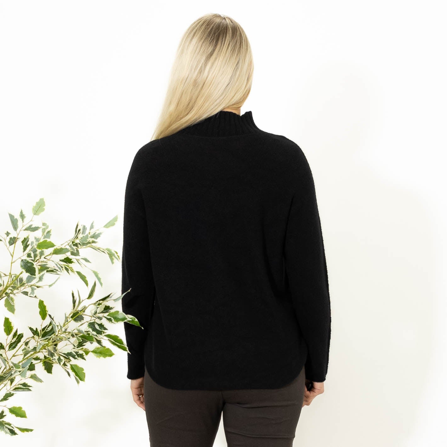 Babette strik m. turtleneck, Sort