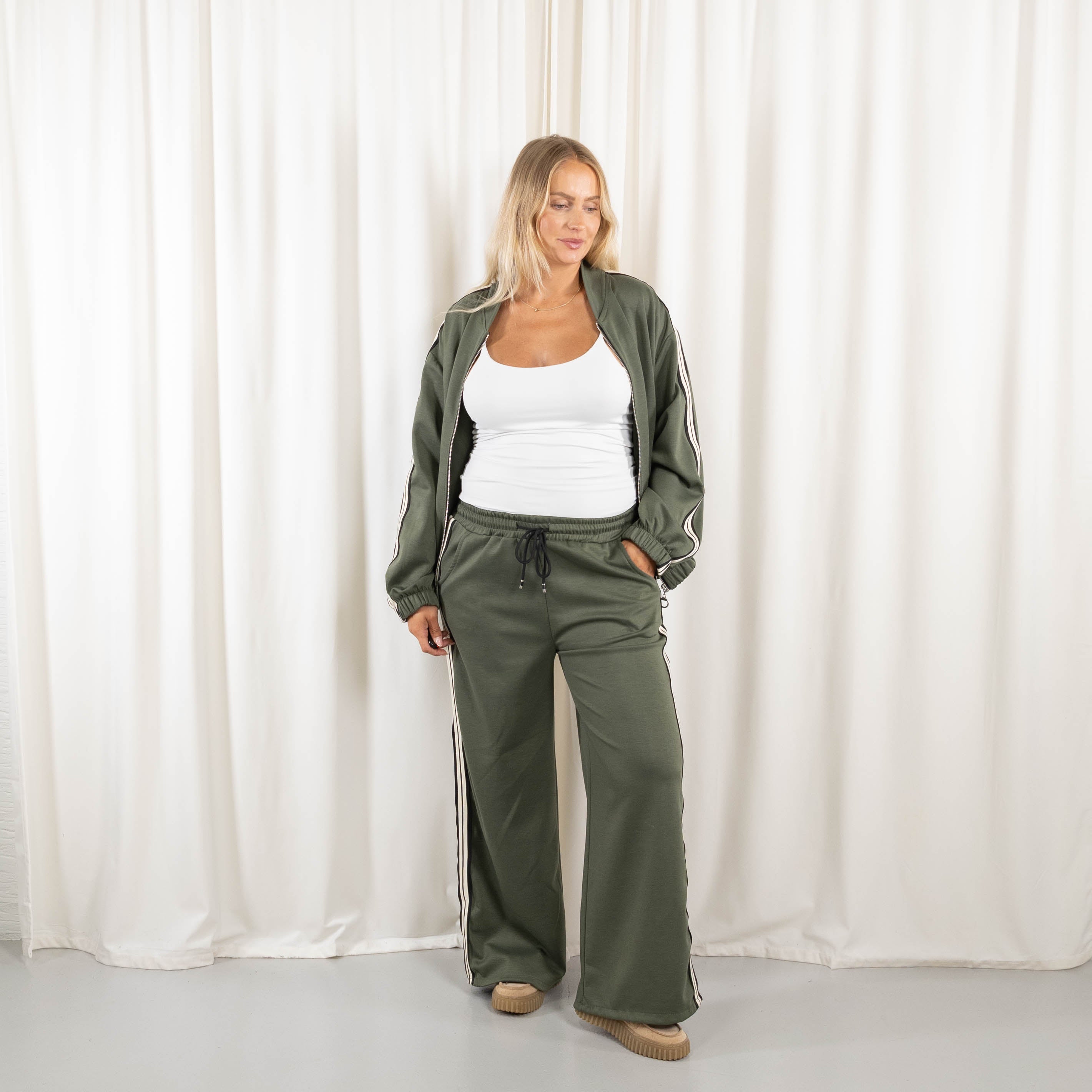 Sammy bukser, Khaki