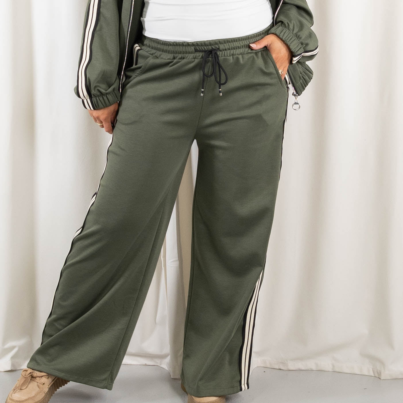 Sammy bukser, Khaki