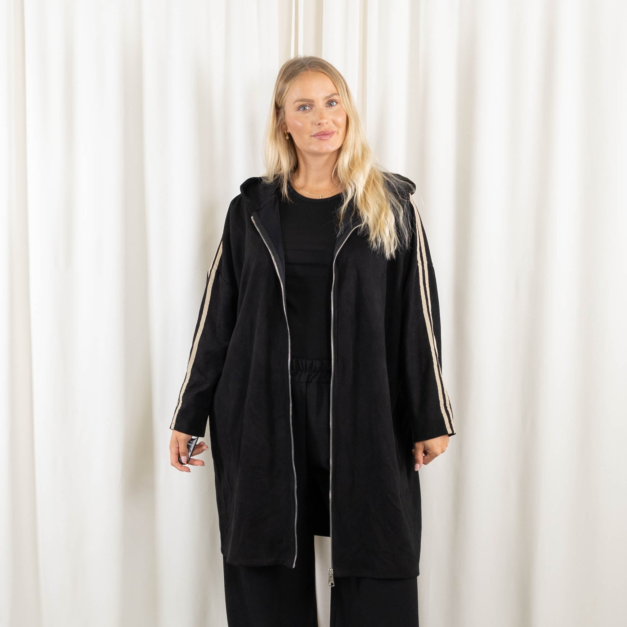 Lola cardigan, Sort