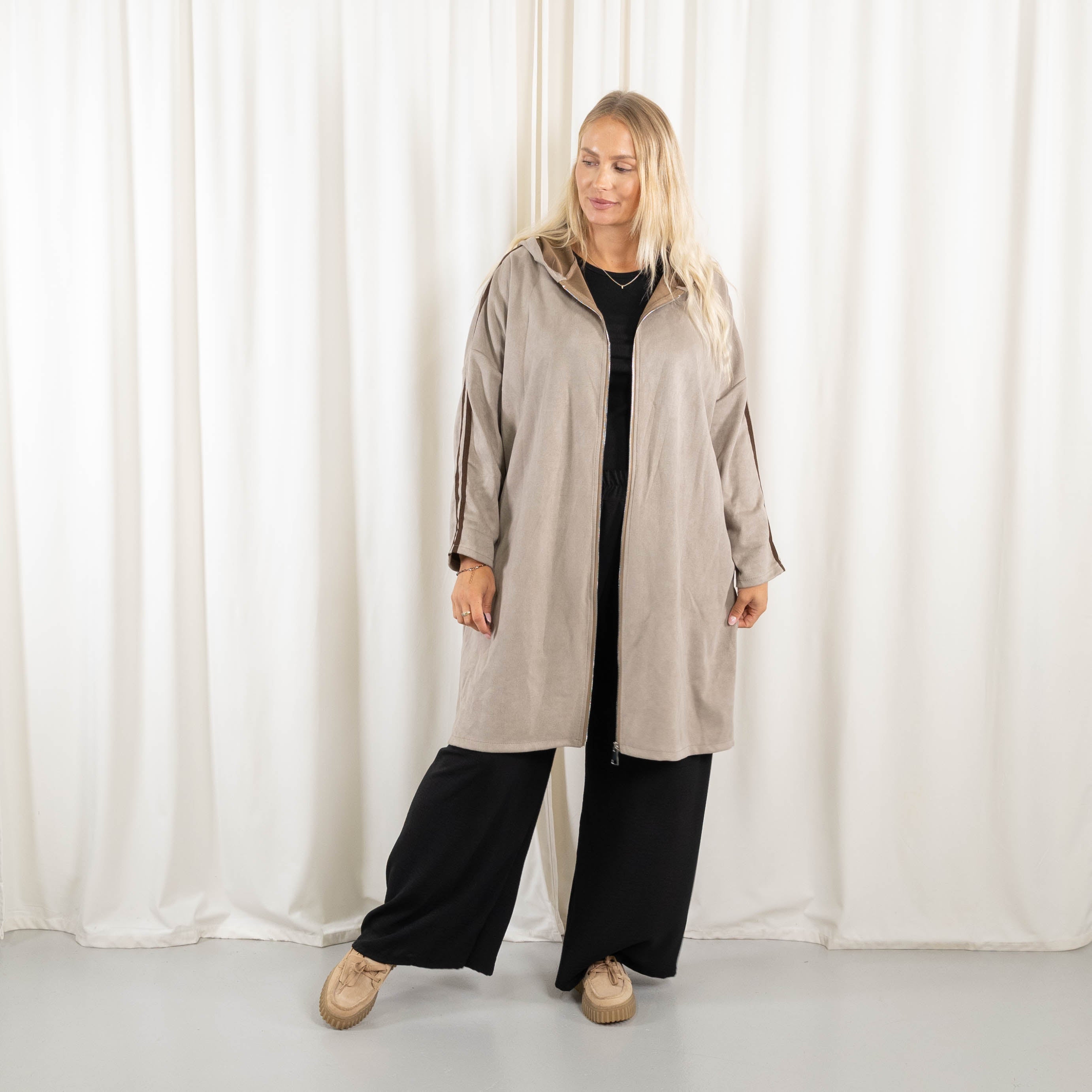 Lola cardigan, Taupe