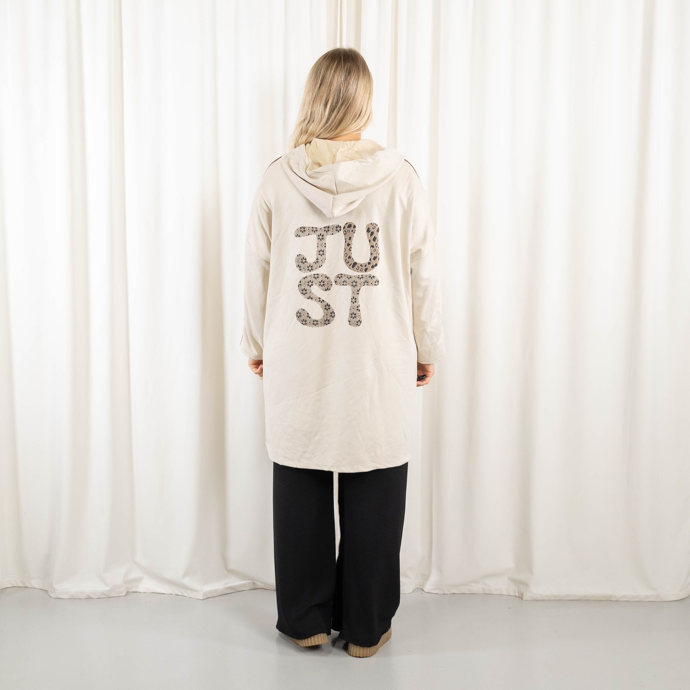 Lola cardigan, Beige