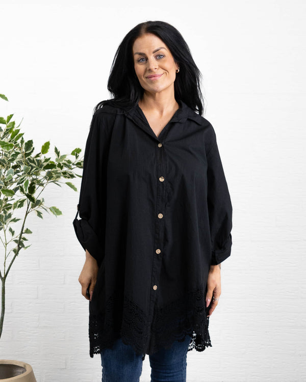 Kelly tunika, Sort