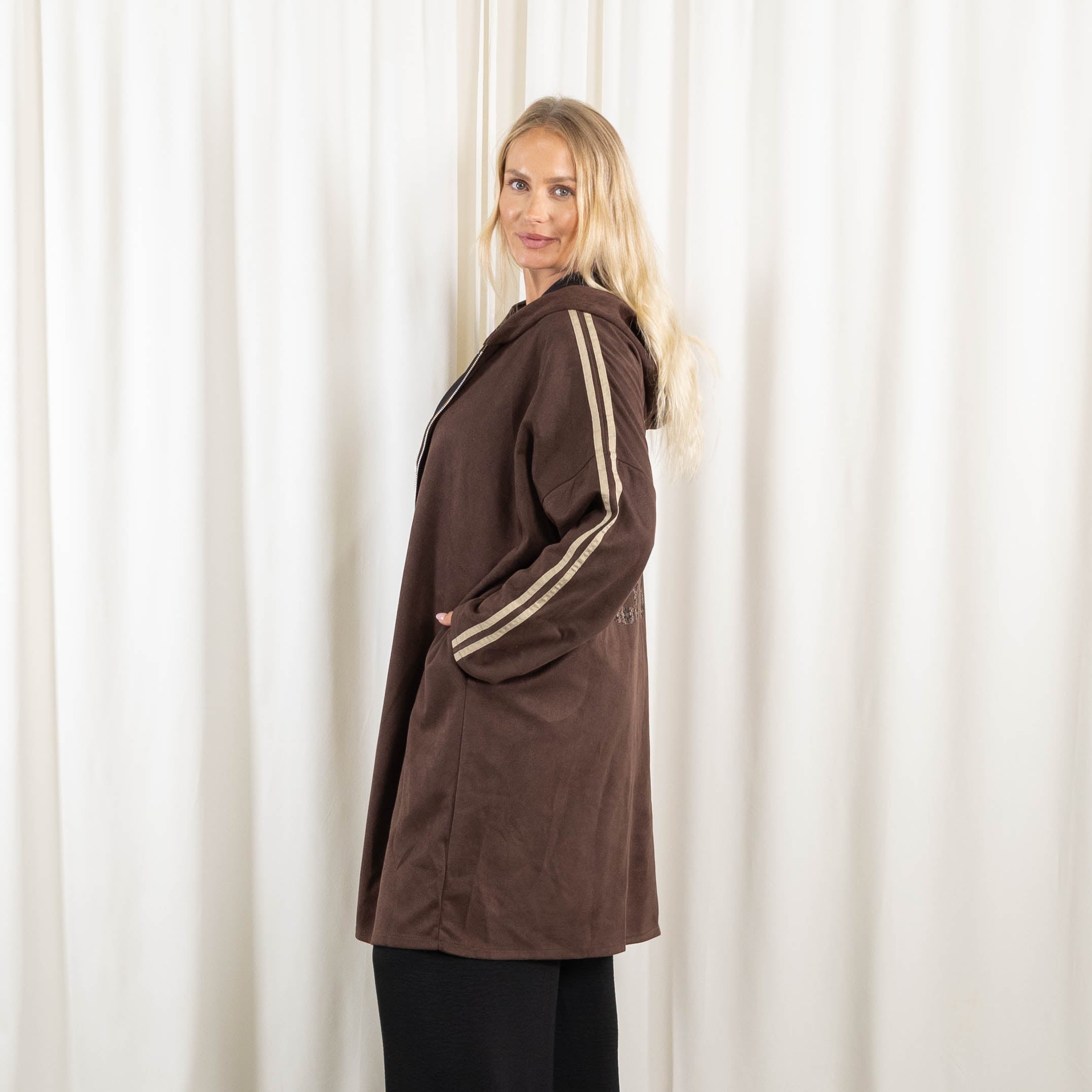Lola cardigan, Choko
