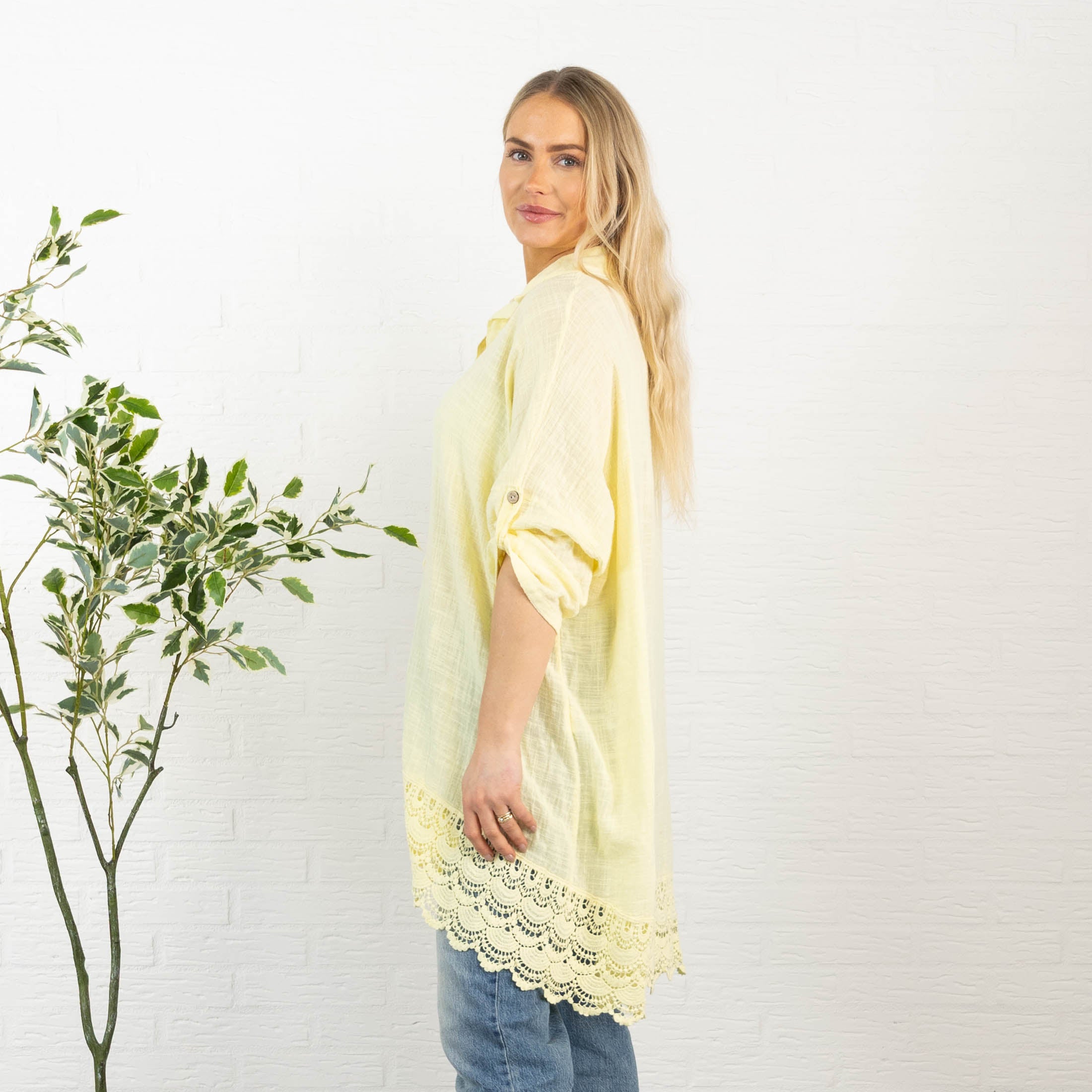 Rebecca tunika, Gul
