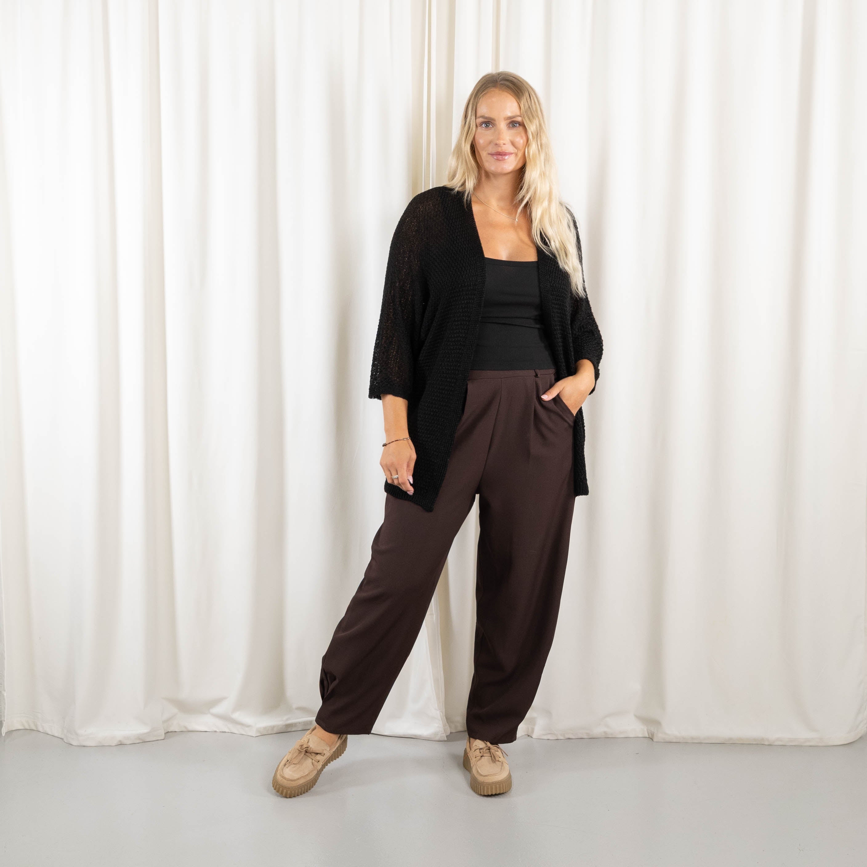 Lise cardigan, Sort