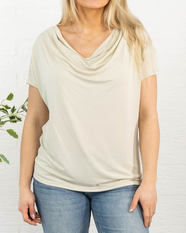 Molly overdel, Beige