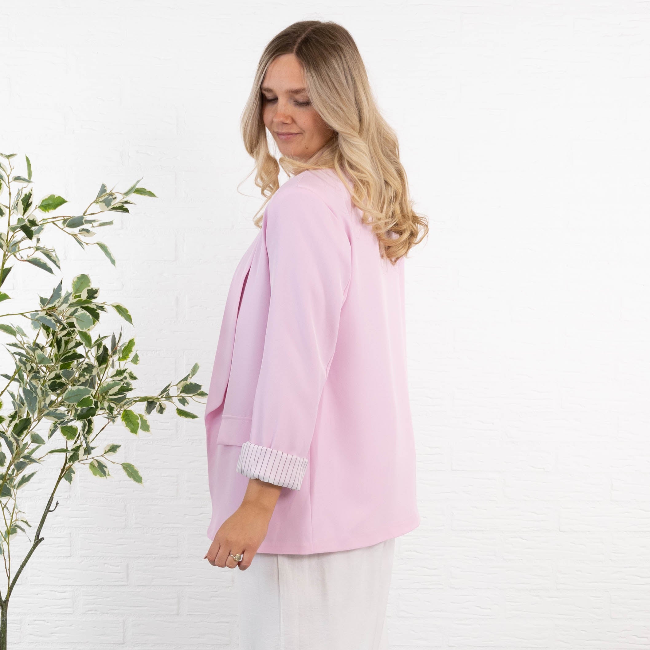 Ella blazer, Lyserød