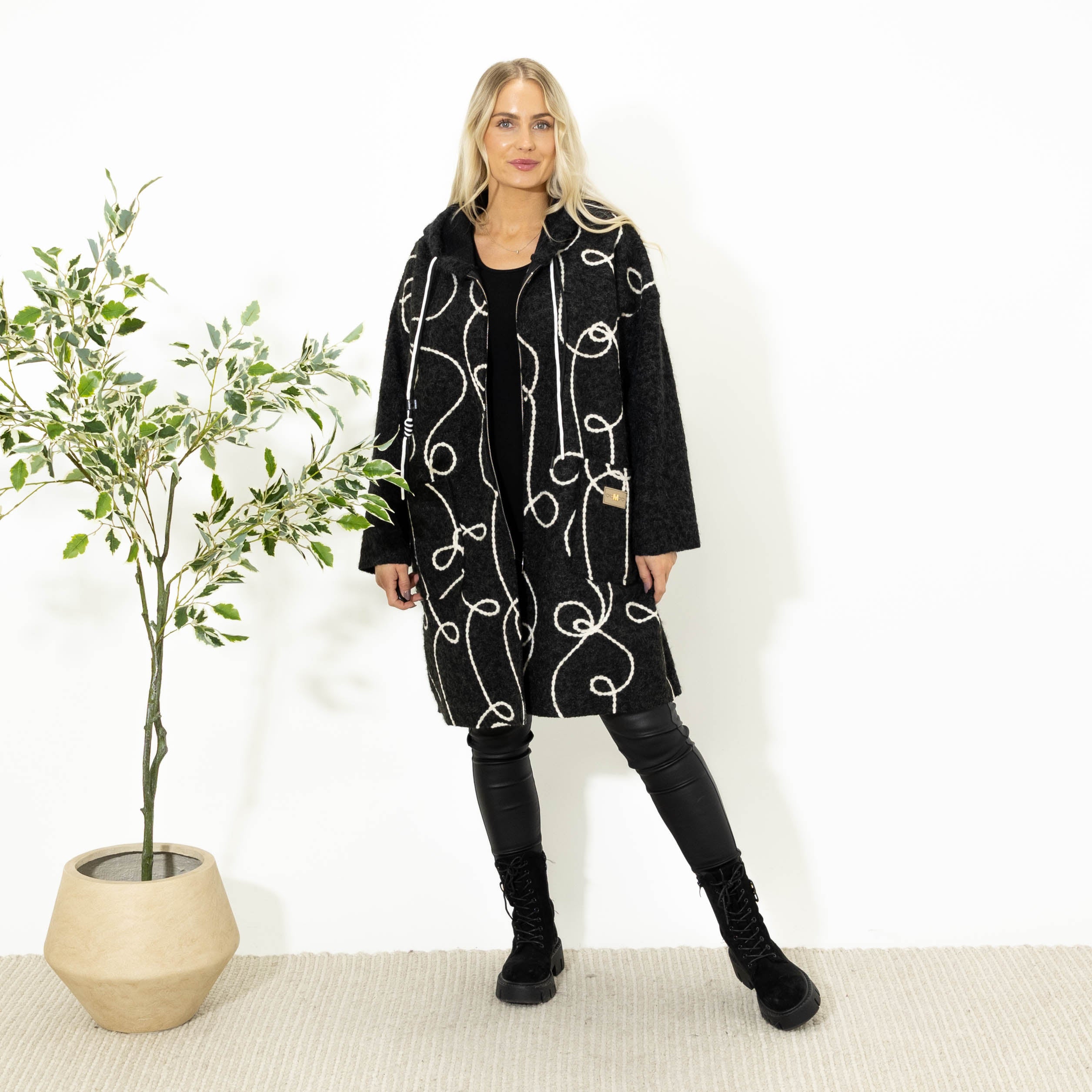 Maddie jakke m. lynlås, Sort