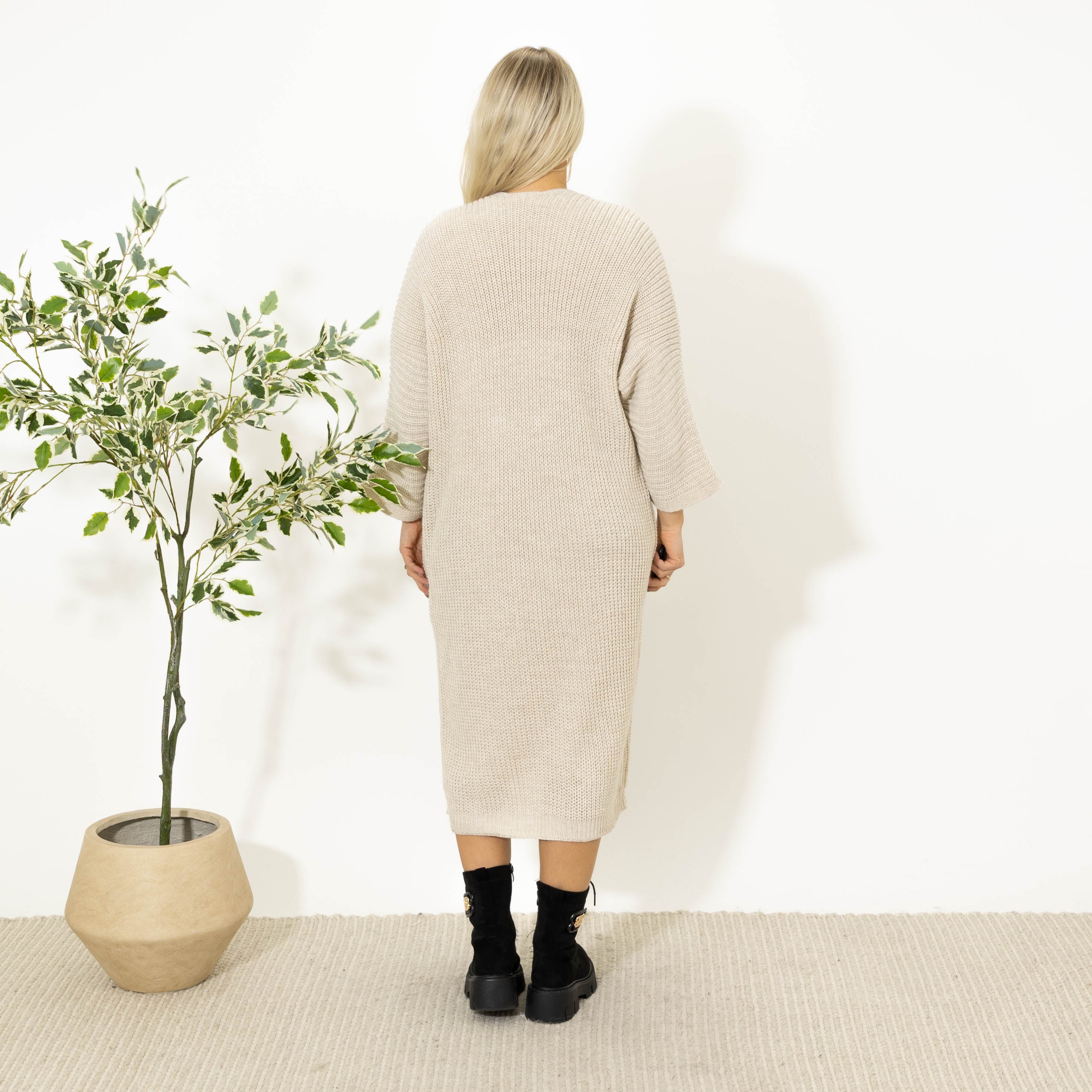 Enja strik sæt. kjole+cardigan, Beige