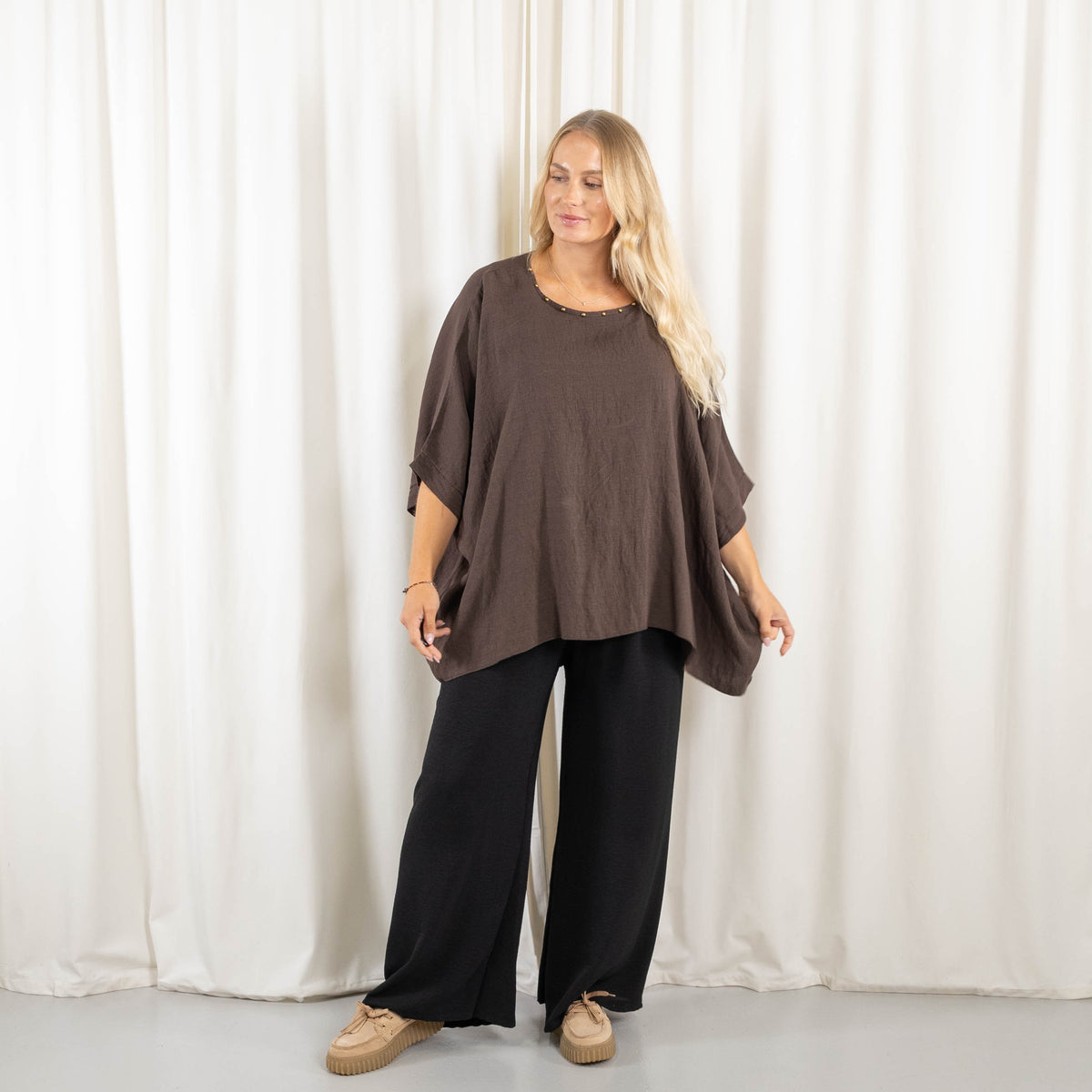 Sonja poncho, Choko