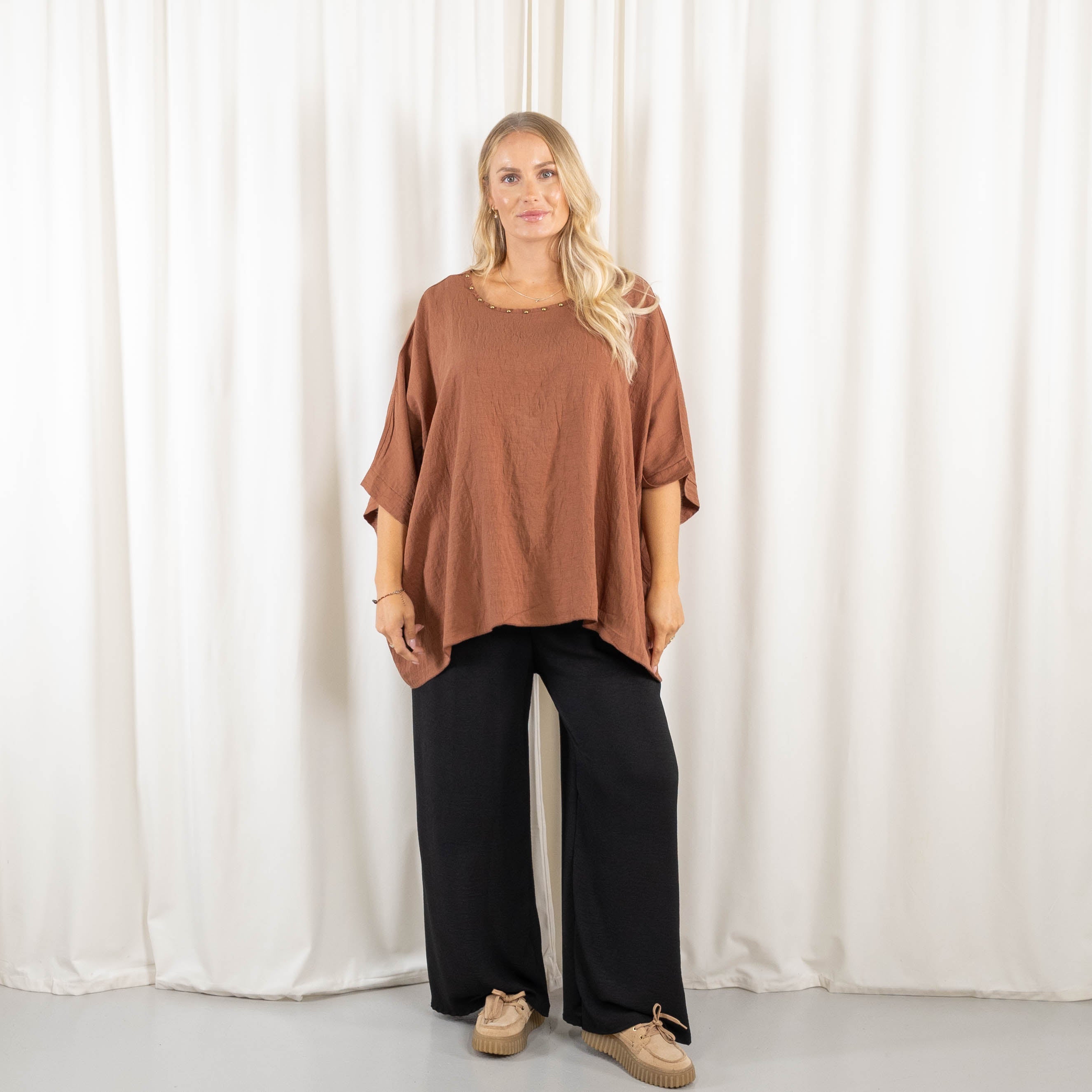 Sonja poncho, Rust