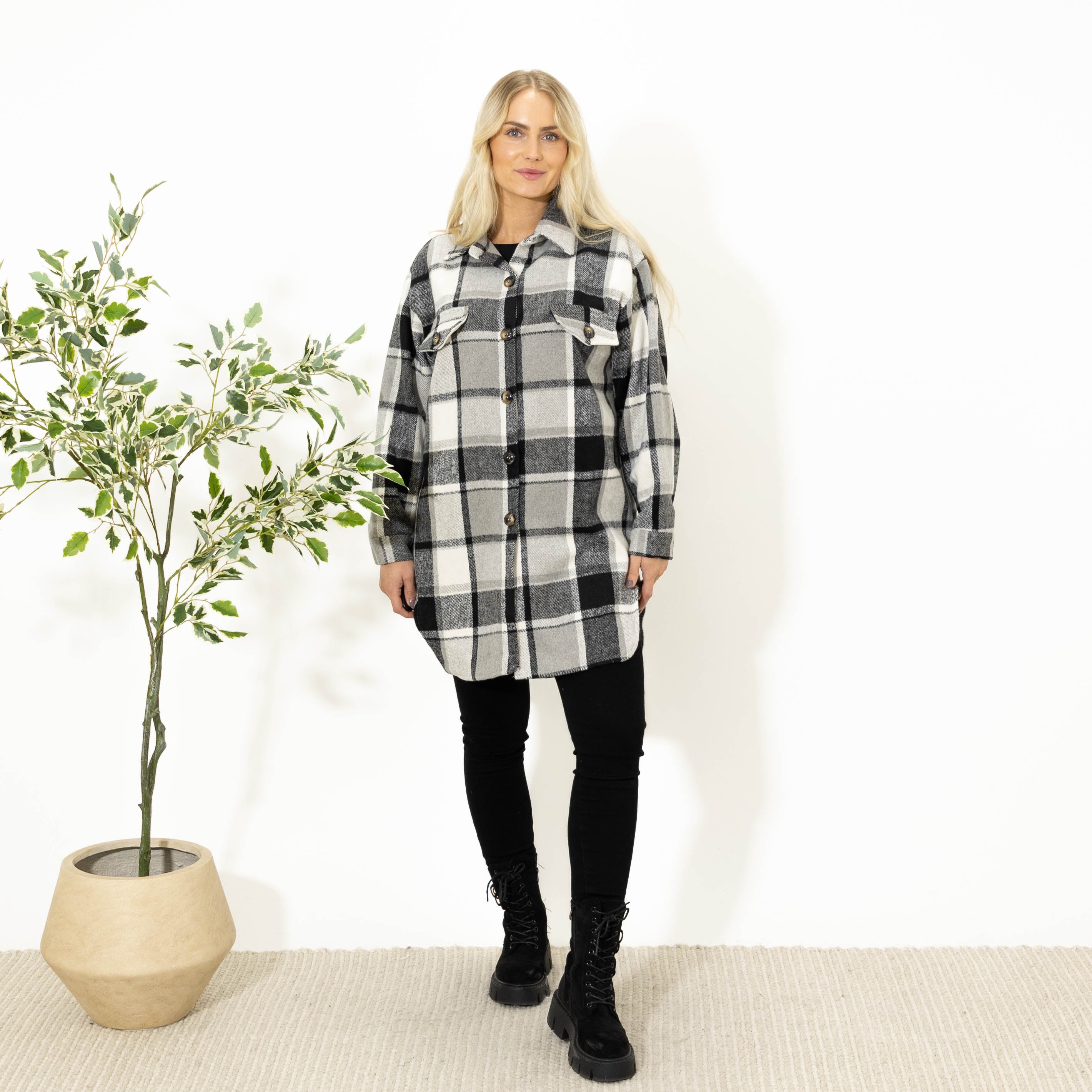 Amber ternet skovmands jakke, Sort