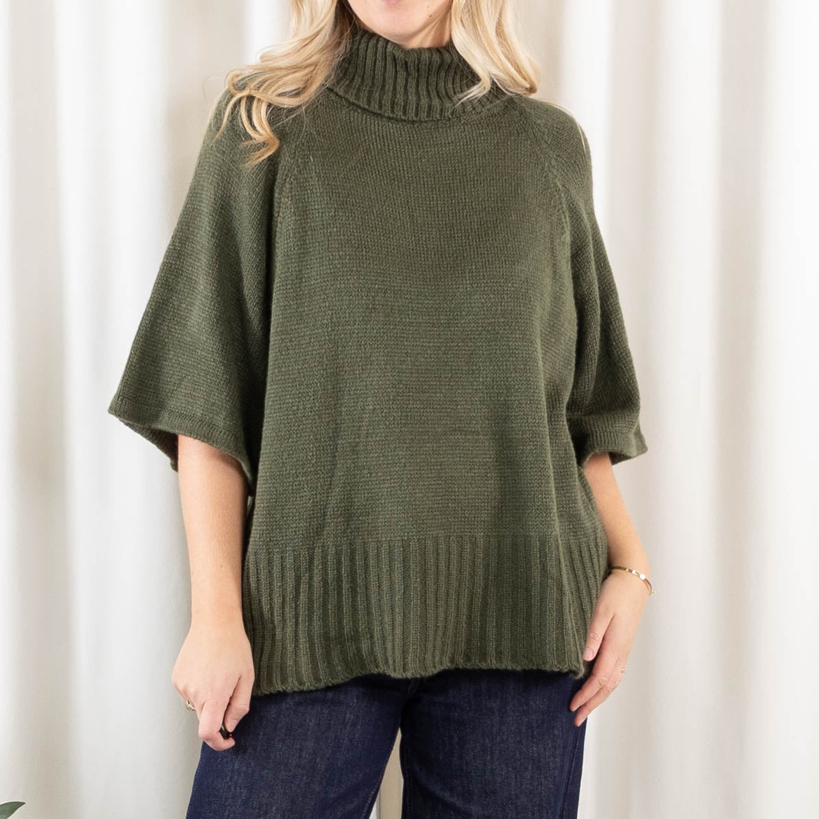 Cindy strik, Khaki