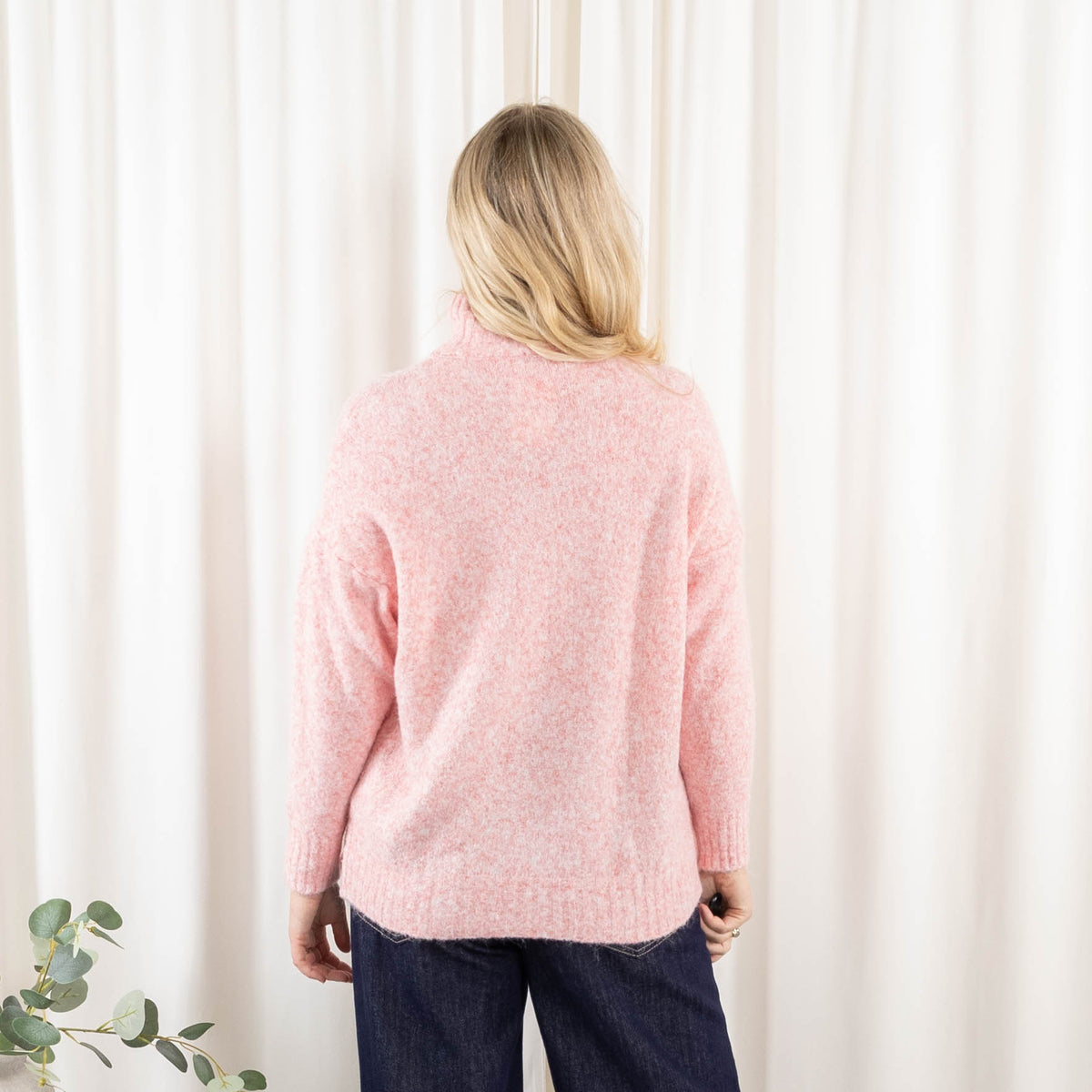 Camilla strik, Rosa