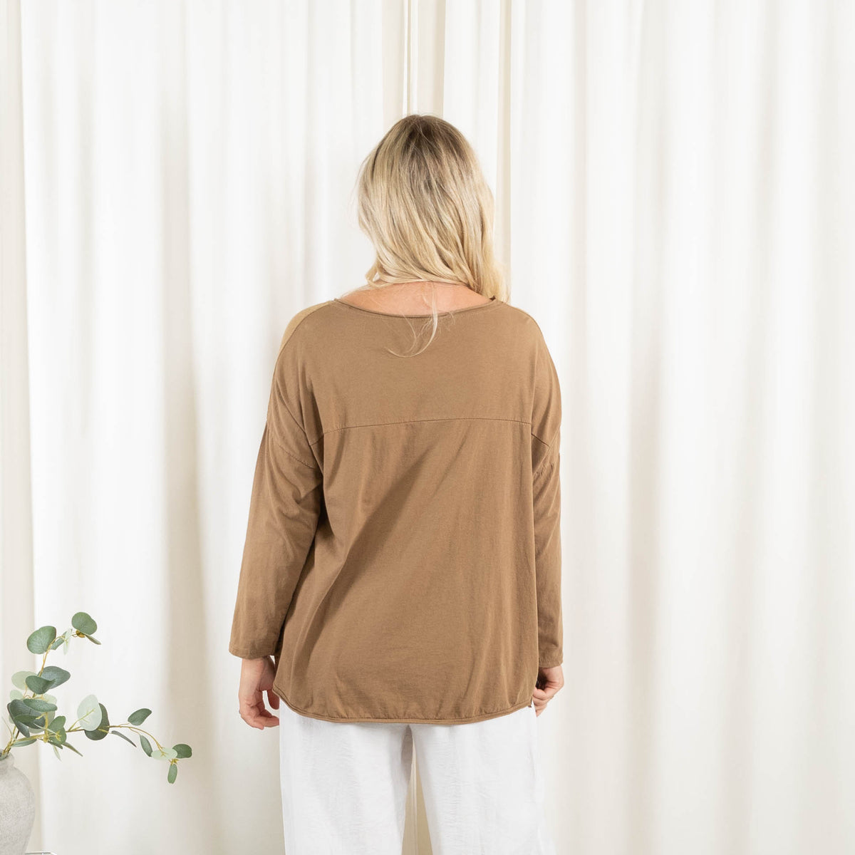 Albi t-shirt, Lys choko