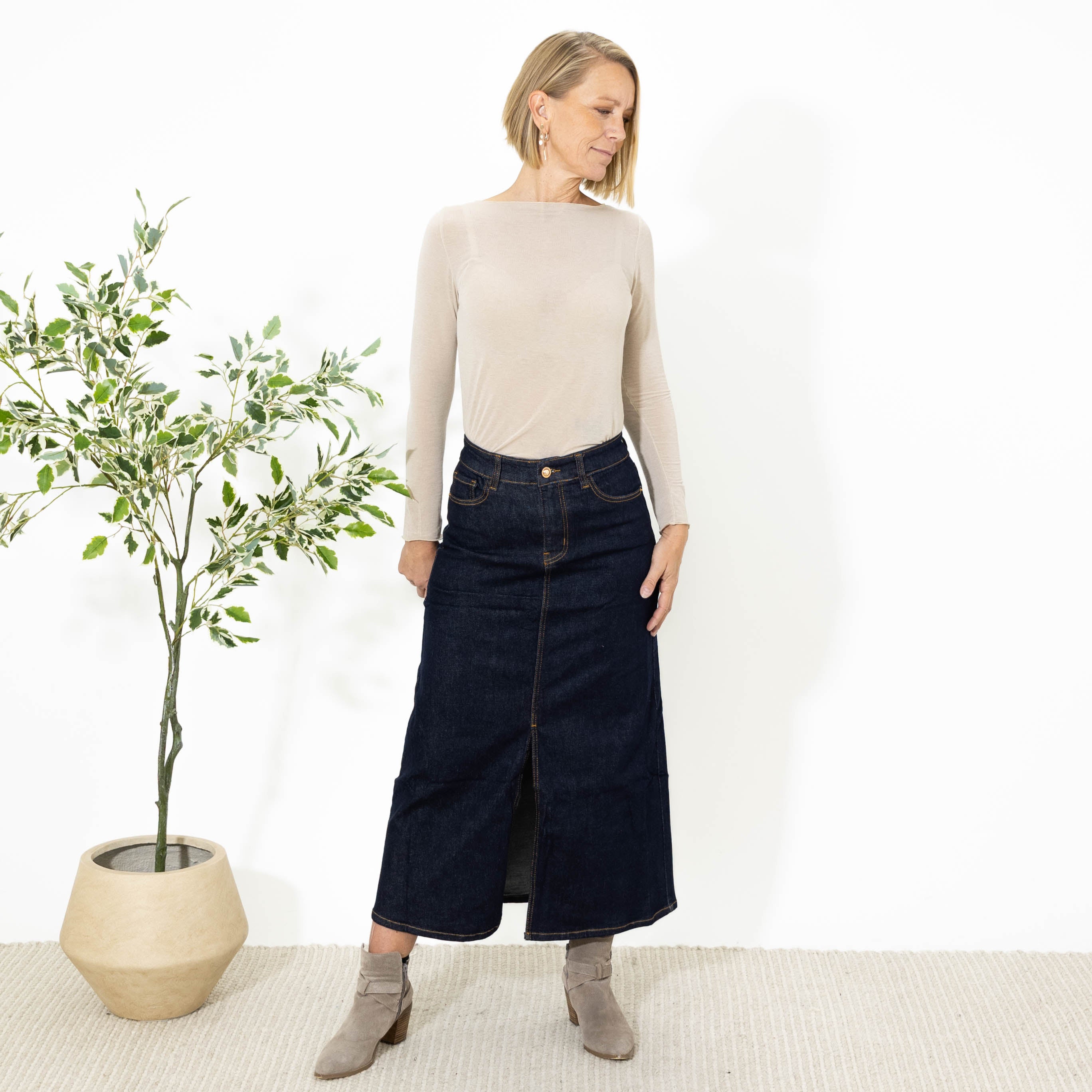 Louise Karostar denim nederdel, Denim blå