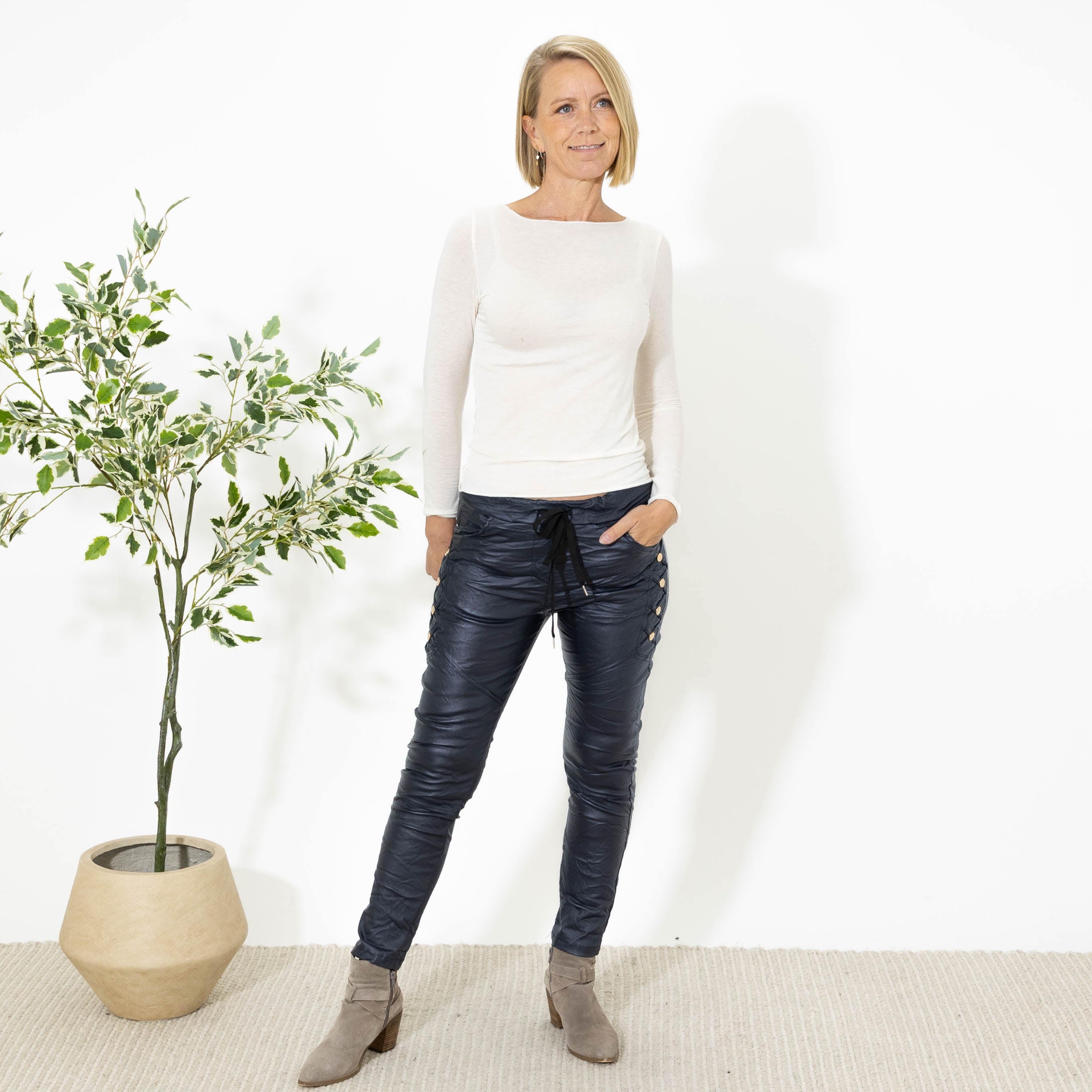 Minna wetlook bukser, Navy