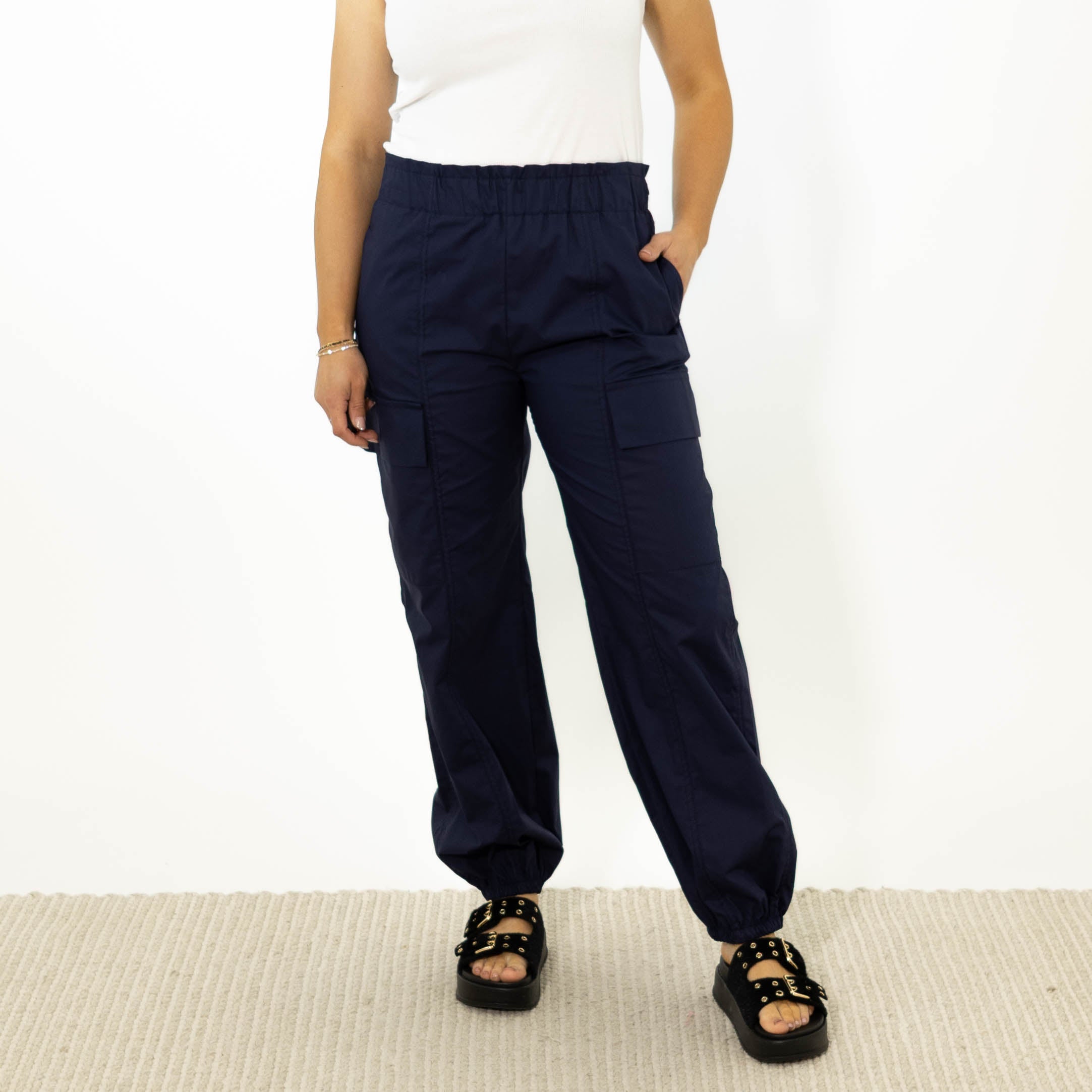 Bella combat bukser, Navy